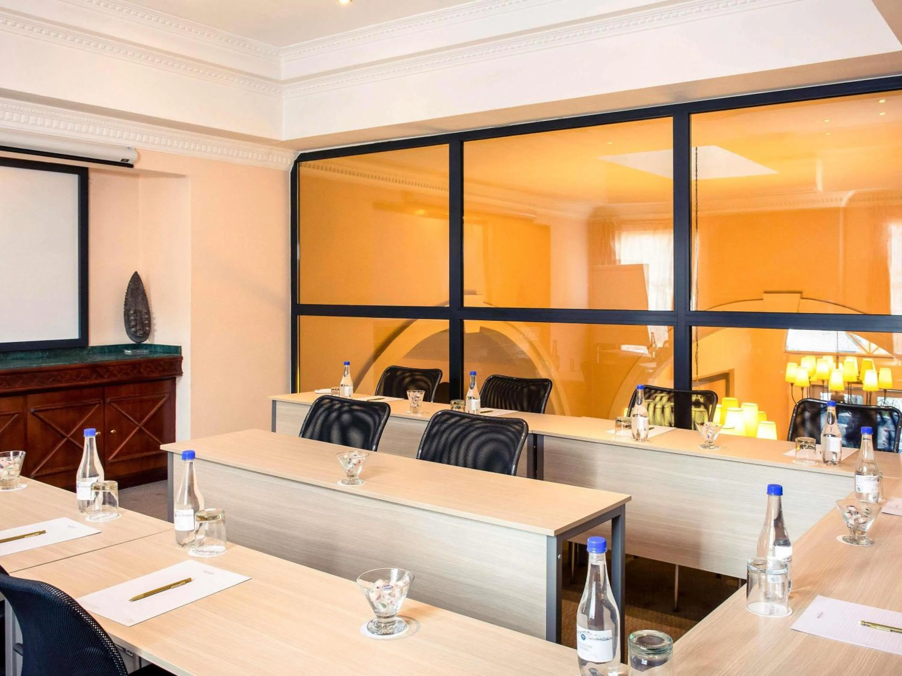 Meeting/conference room in Mercure Johannesburg Midrand