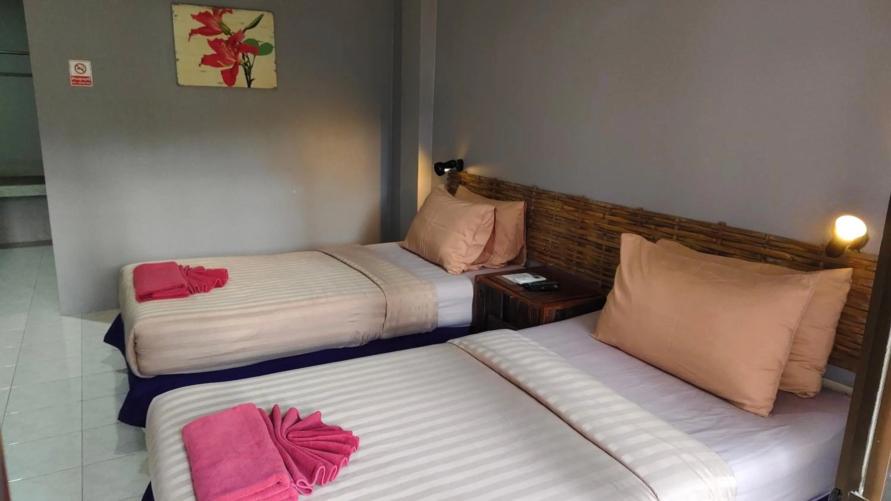 Bed in Baan Toom Village and Resort