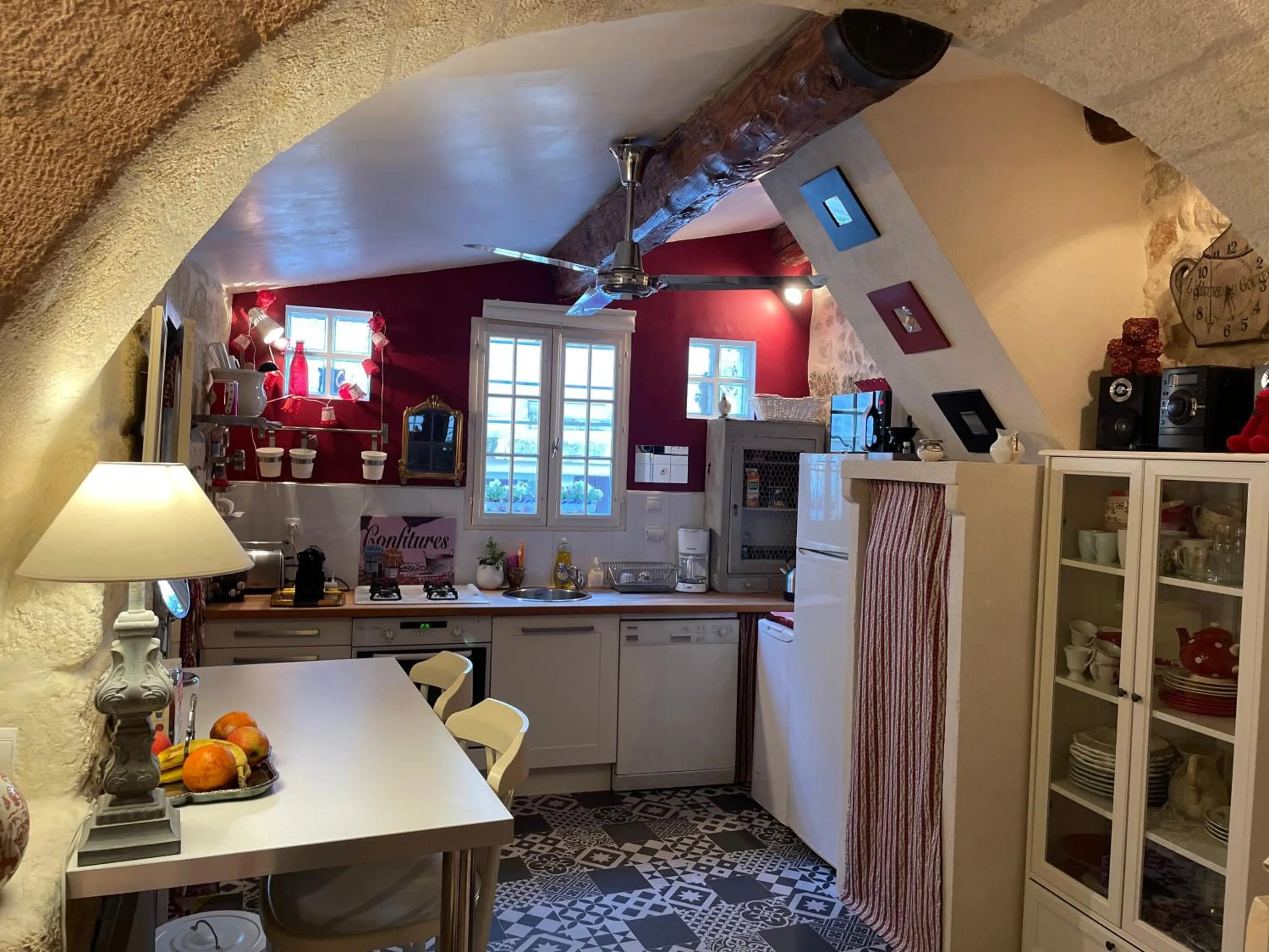 Kitchen or kitchenette in Le Duplex de Lapparan