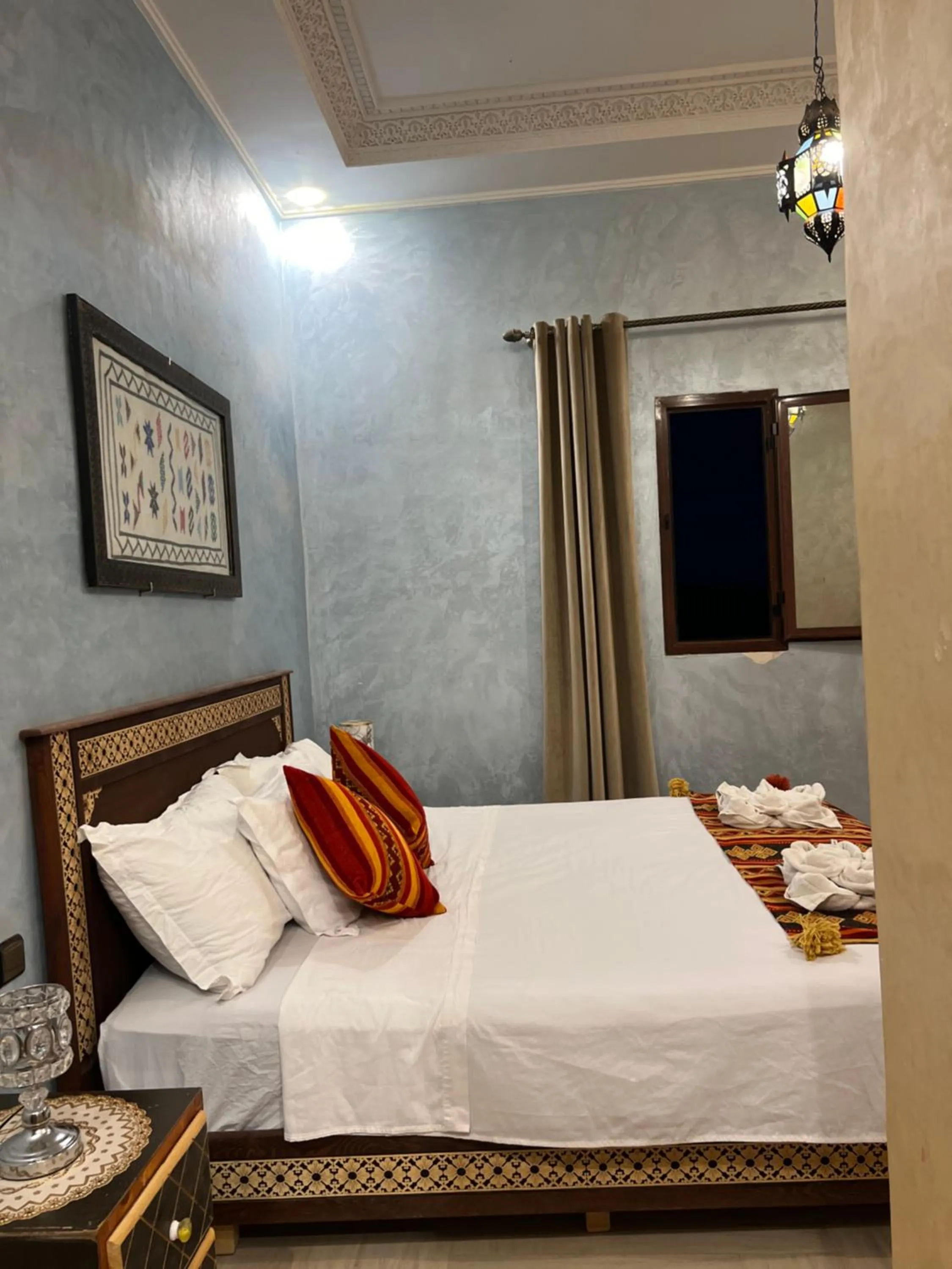 Property building, Bed in Hotel Berber Palace Merzouga