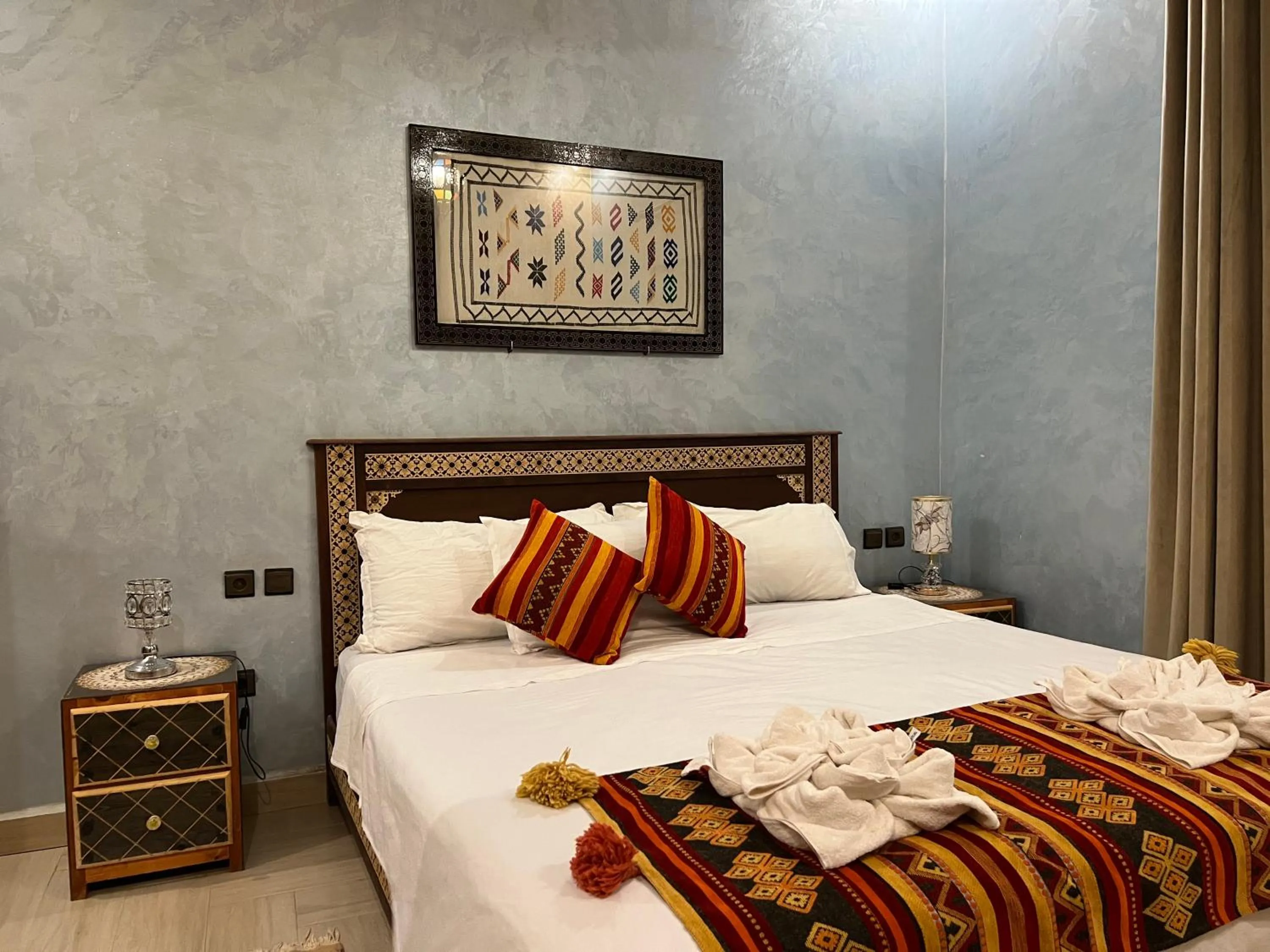 Property building, Bed in Hotel Berber Palace Merzouga