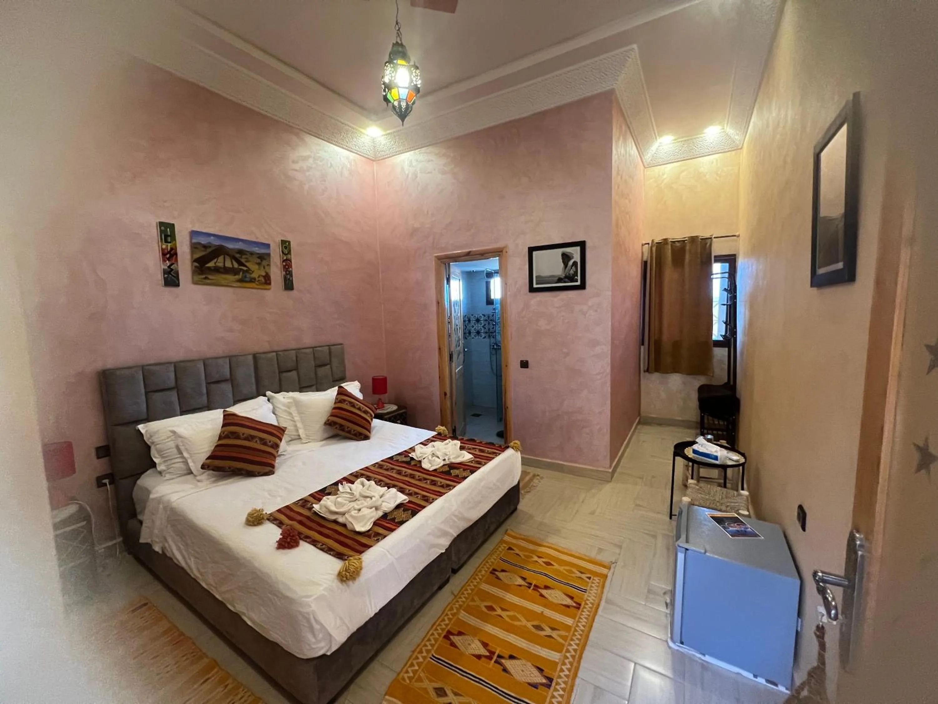 Property building, Bed in Hotel Berber Palace Merzouga