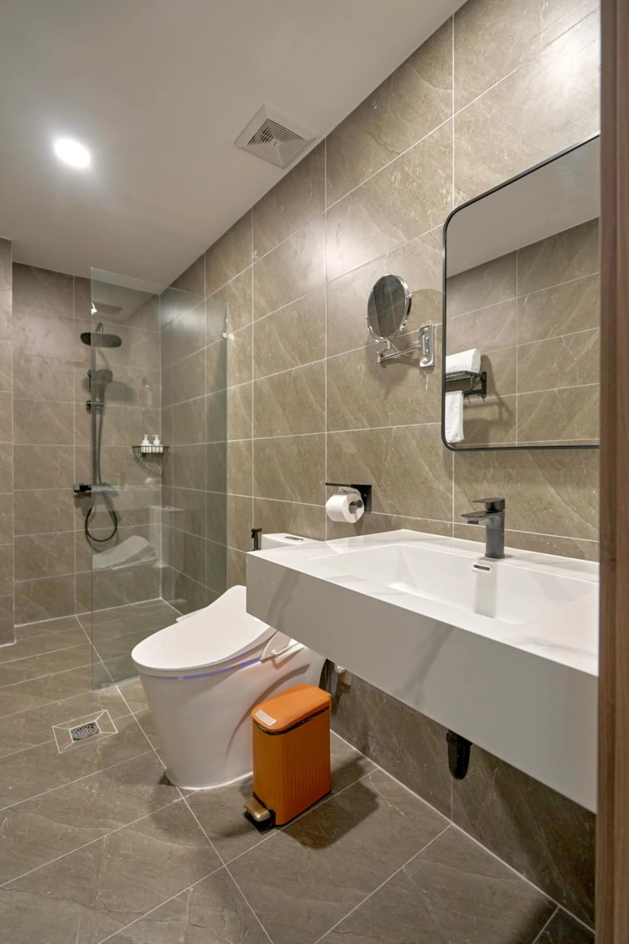 BALVENIE HOTEL Phu My Hung SECC