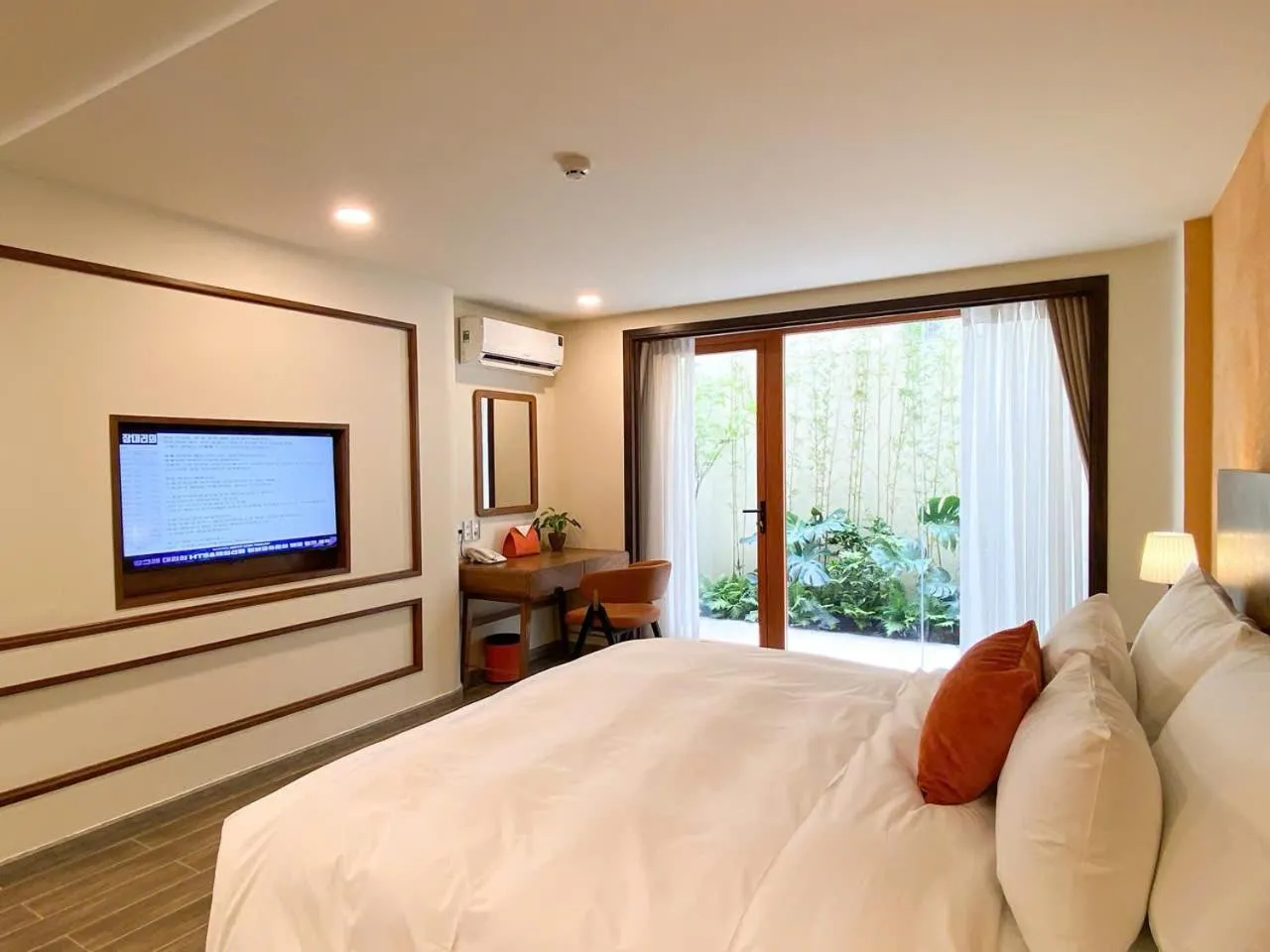 Bed in BALVENIE HOTEL Phu My Hung SECC