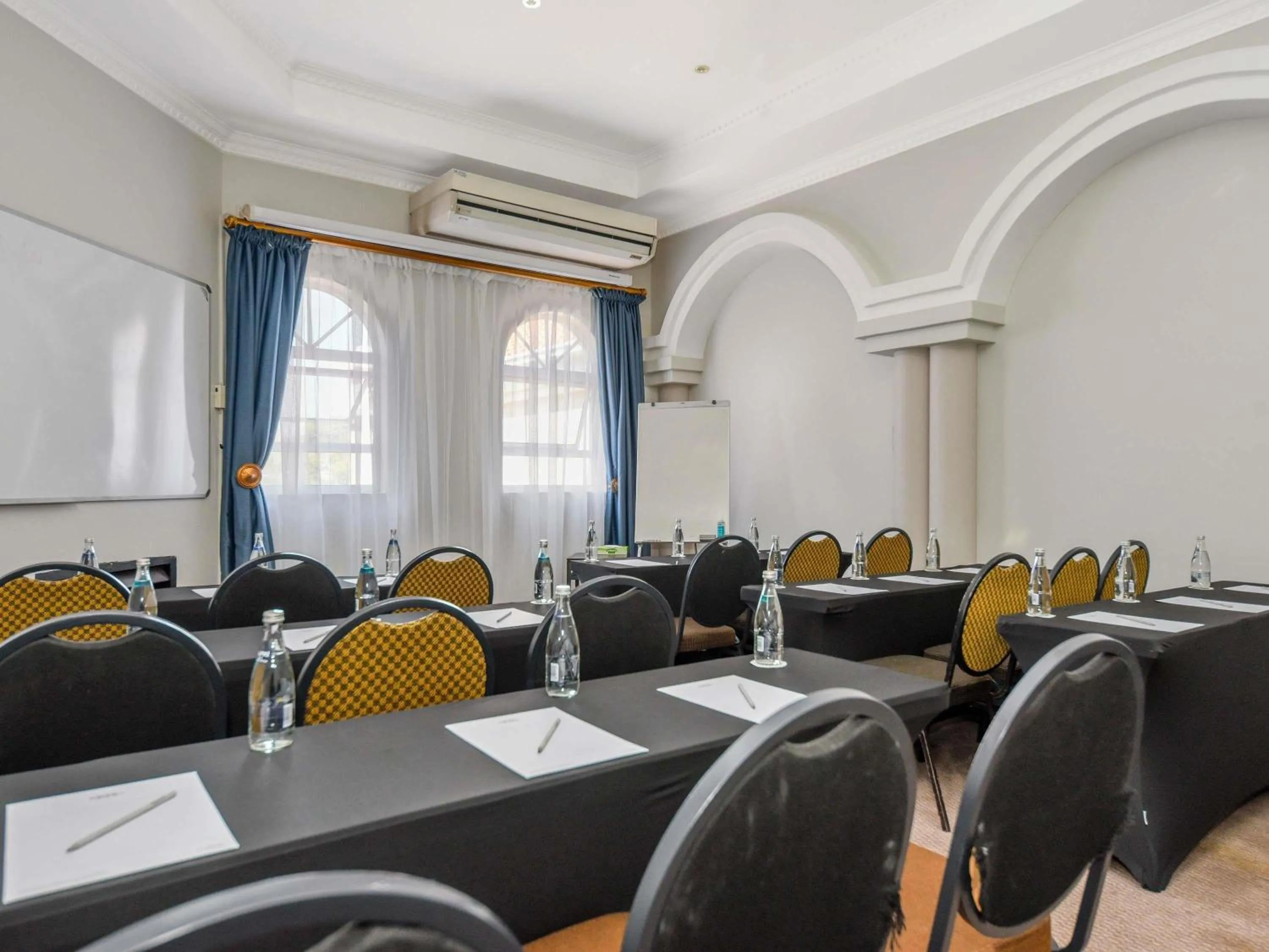 Meeting/conference room in Mercure Johannesburg Randburg