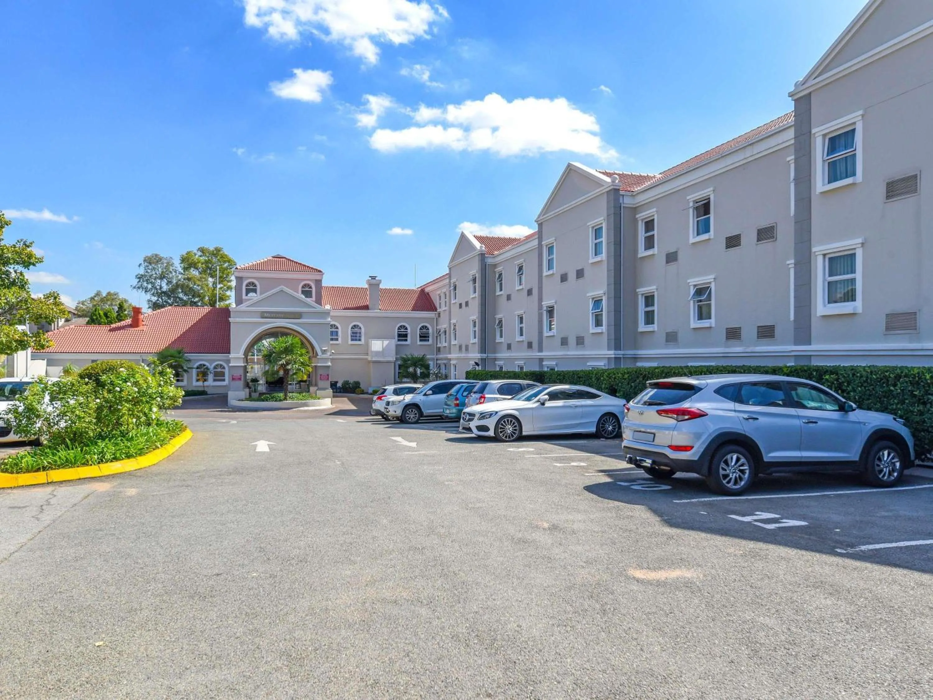 Property building in Mercure Johannesburg Randburg