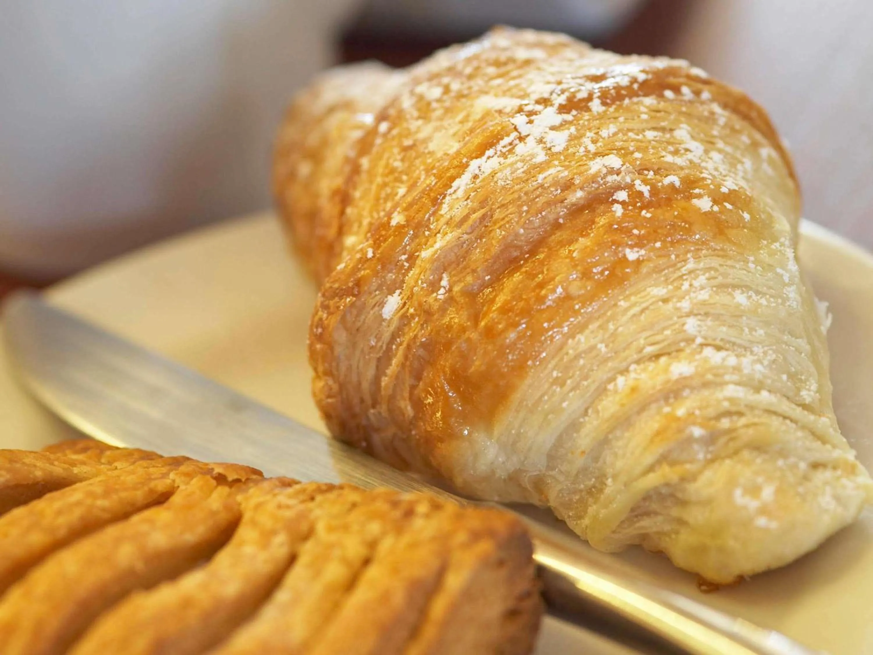 Restaurant/places to eat in Mercure Johannesburg Randburg