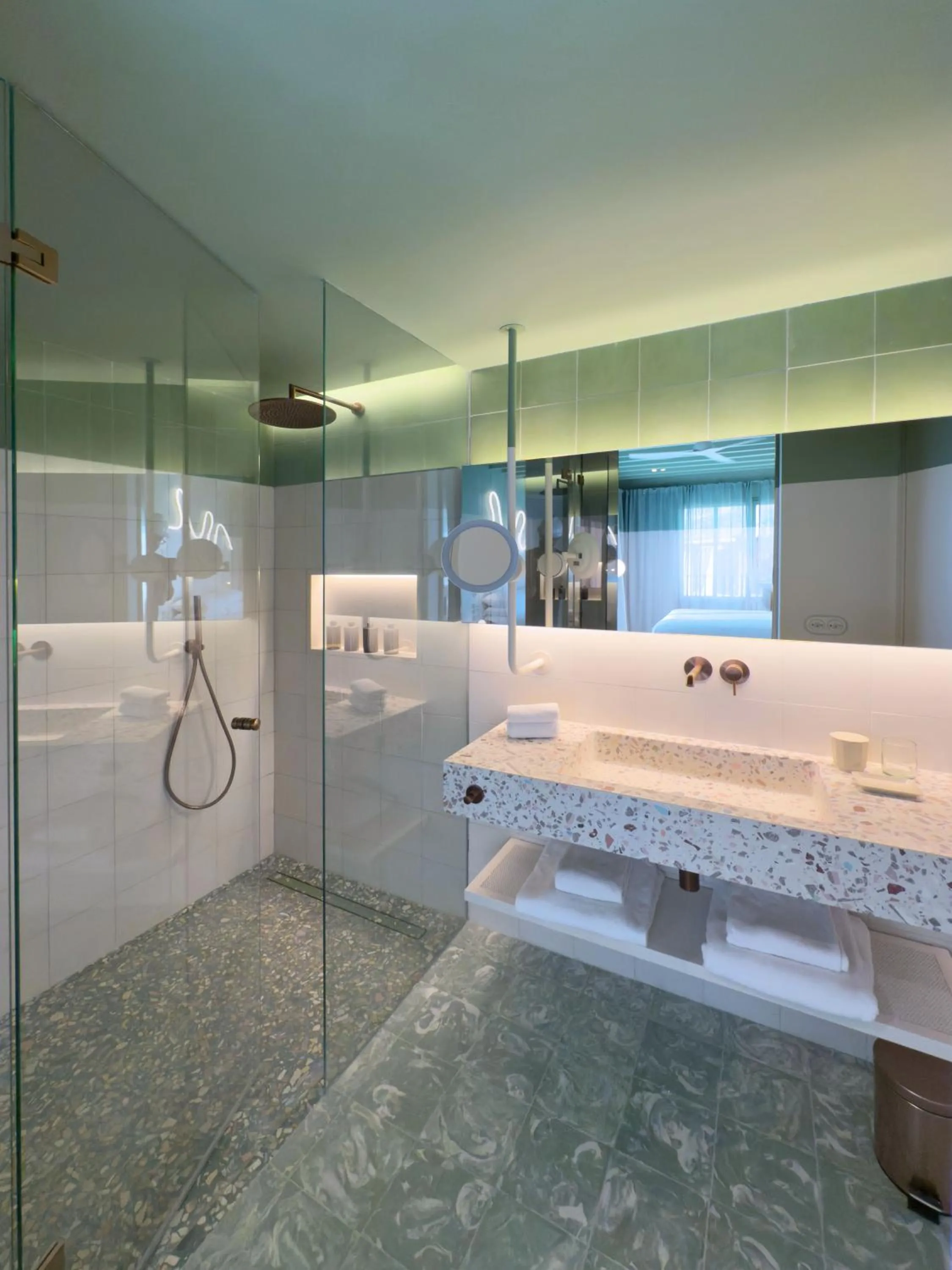 Terreno Barrio Hotel