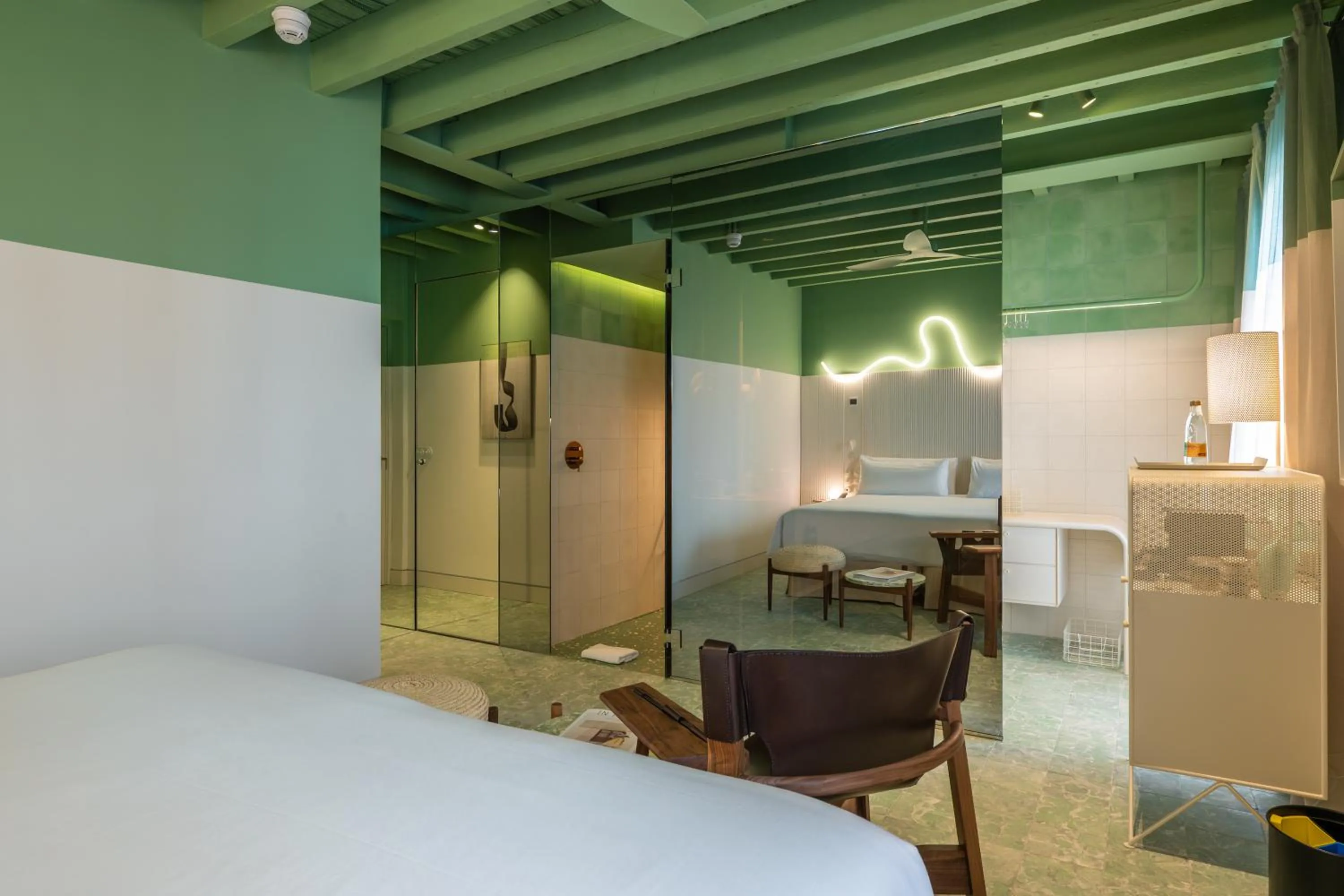 Photo of the whole room, Bed in Terreno Barrio Hotel