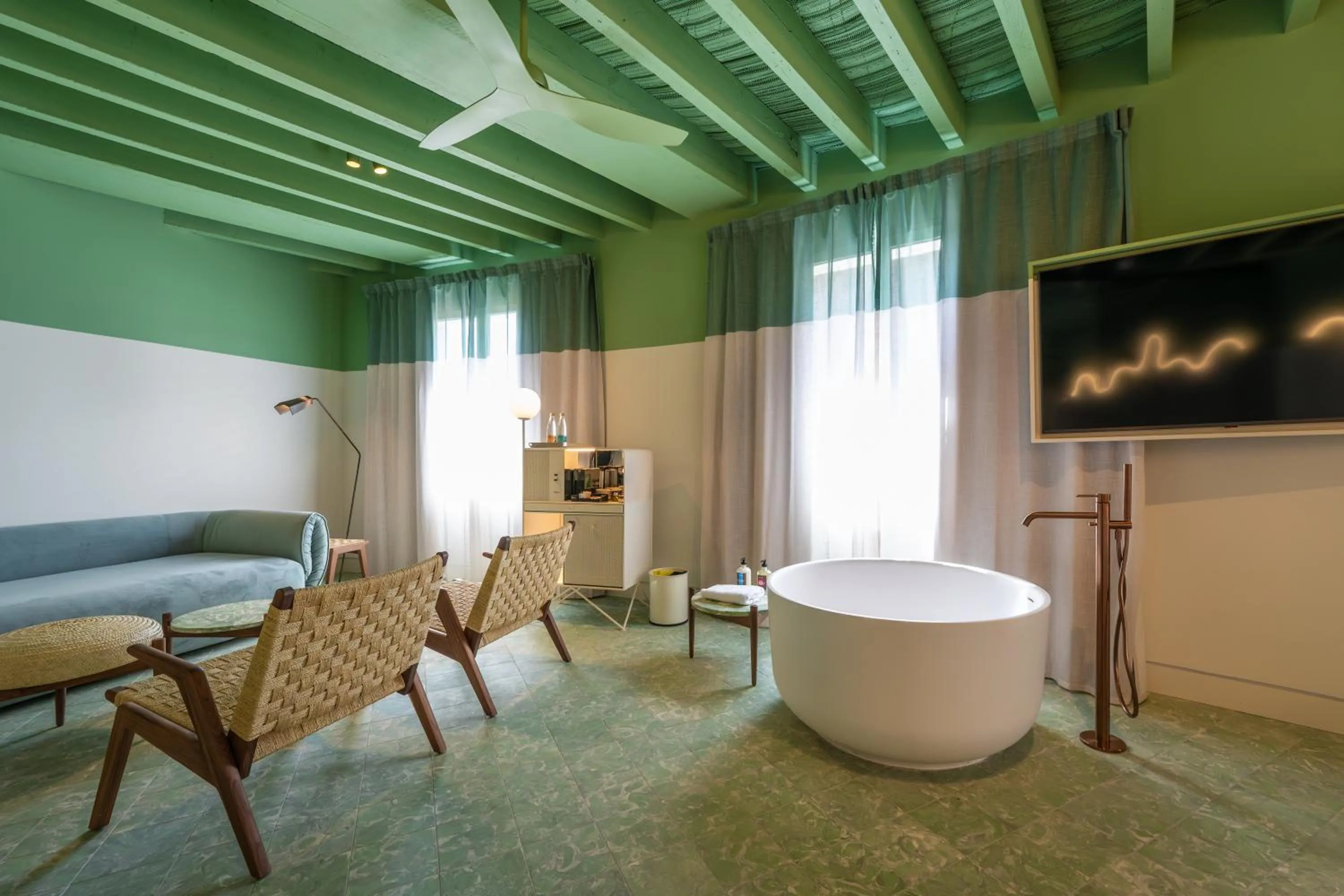 Photo of the whole room in Terreno Barrio Hotel