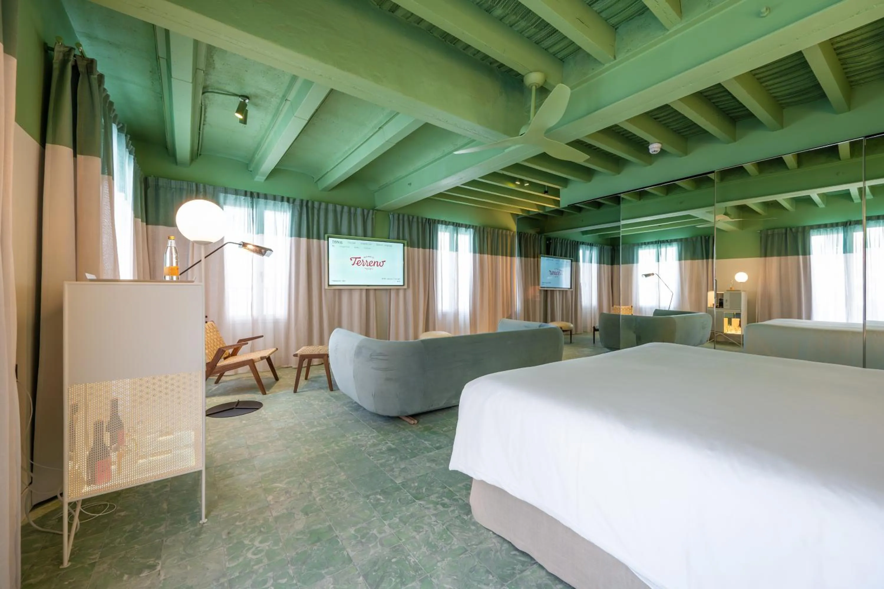 Bed in Terreno Barrio Hotel