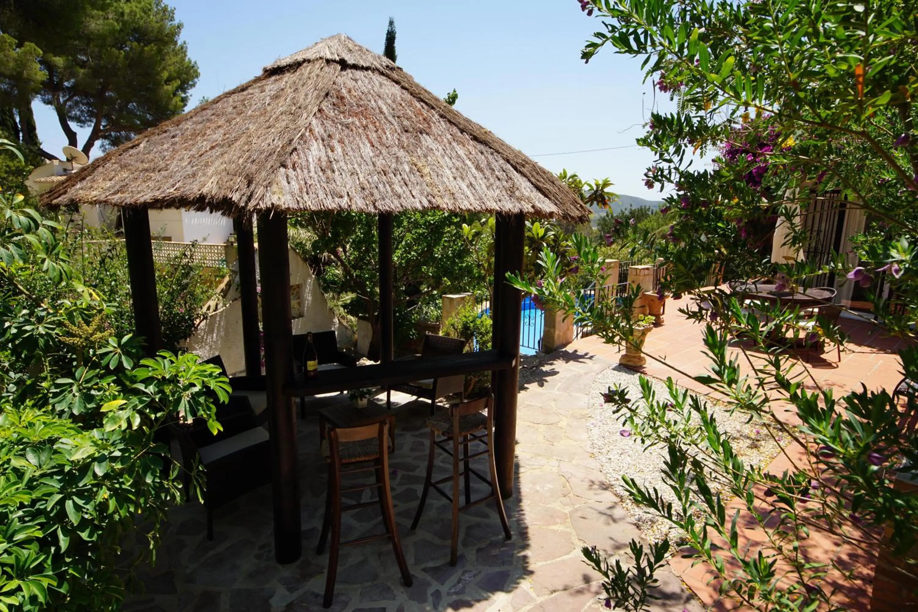 Swimming pool in Casa Nana by Aguilarent
