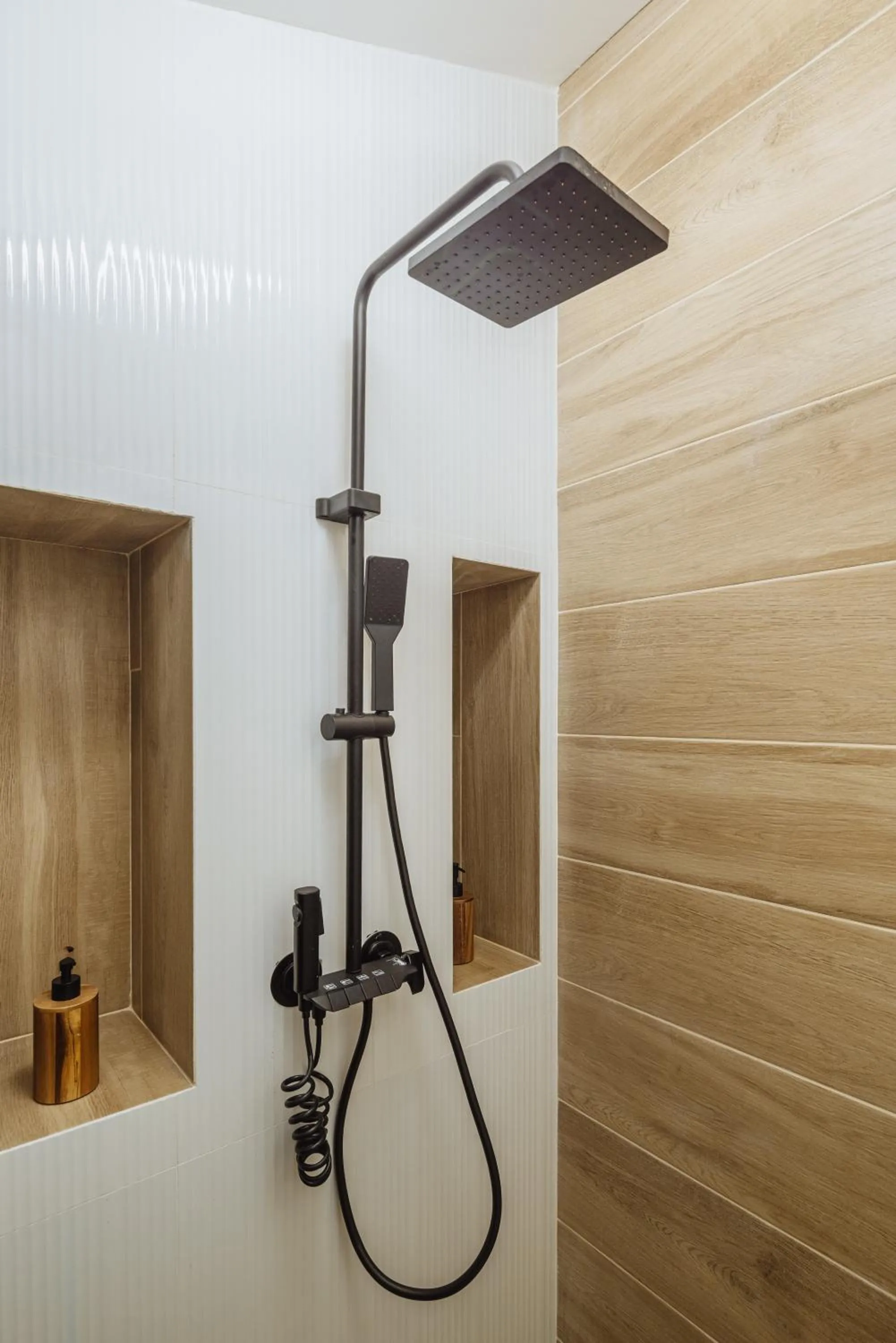 Shower in Green House Hotel