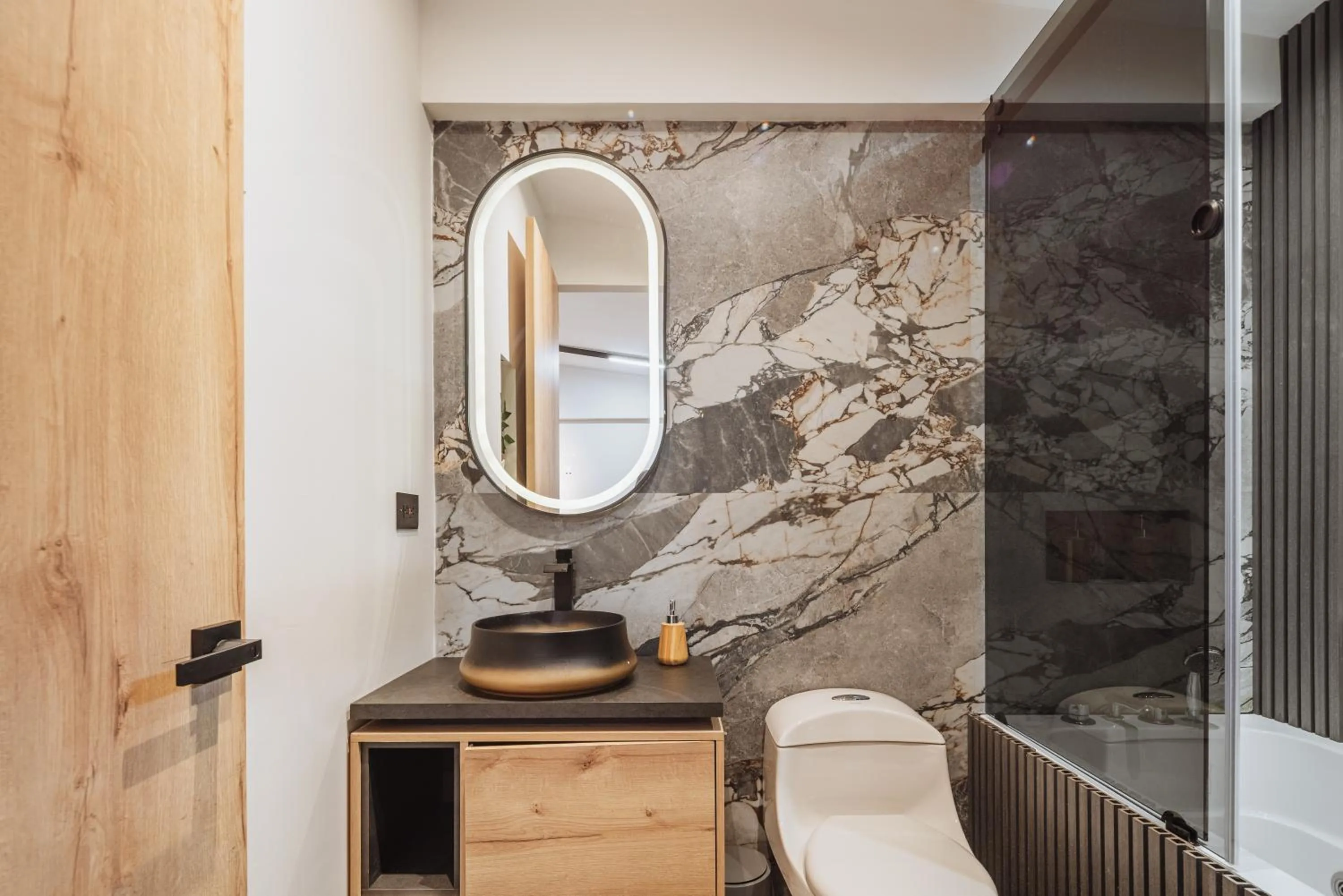 Bathroom in Green House Hotel