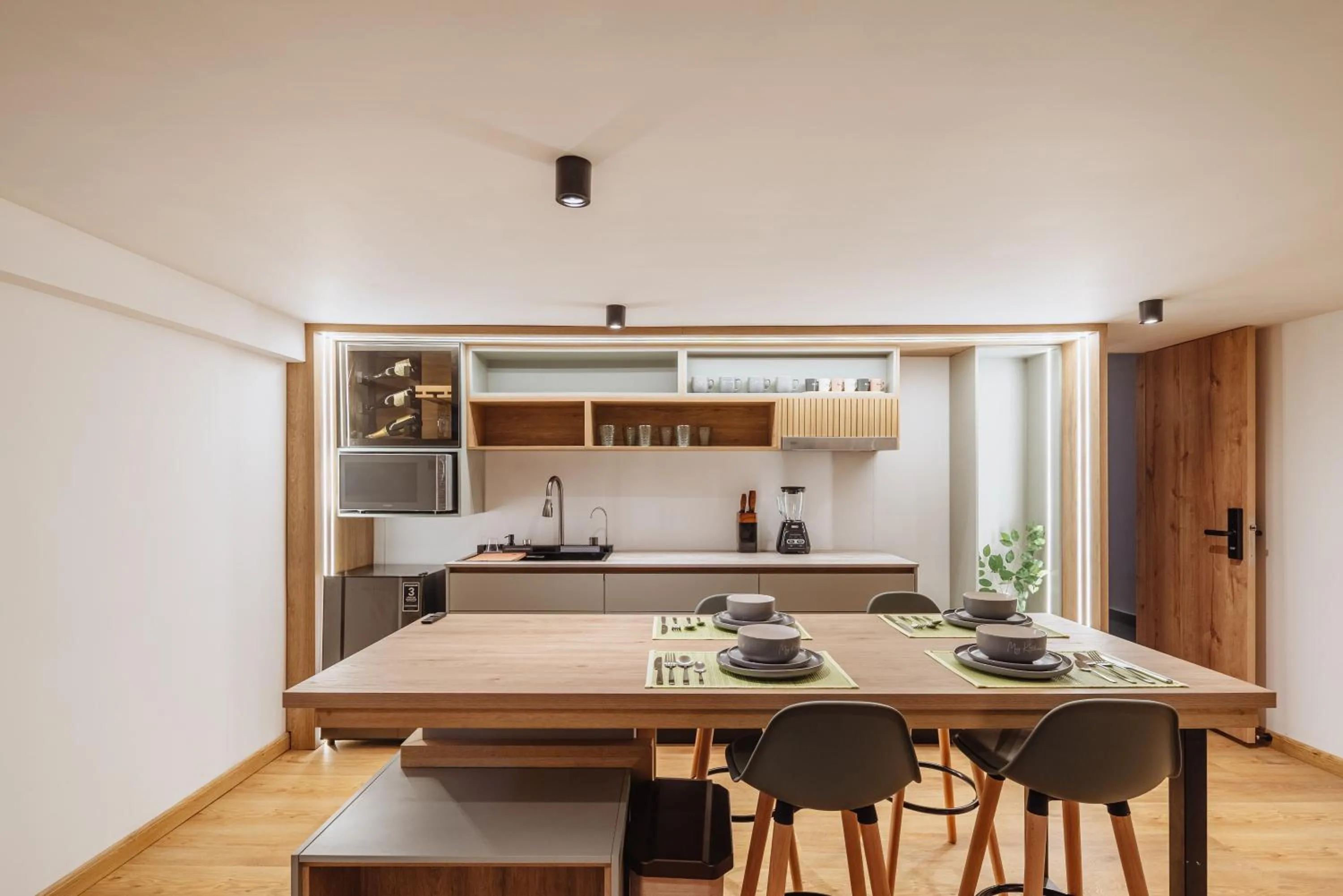Kitchen or kitchenette in Green House Hotel