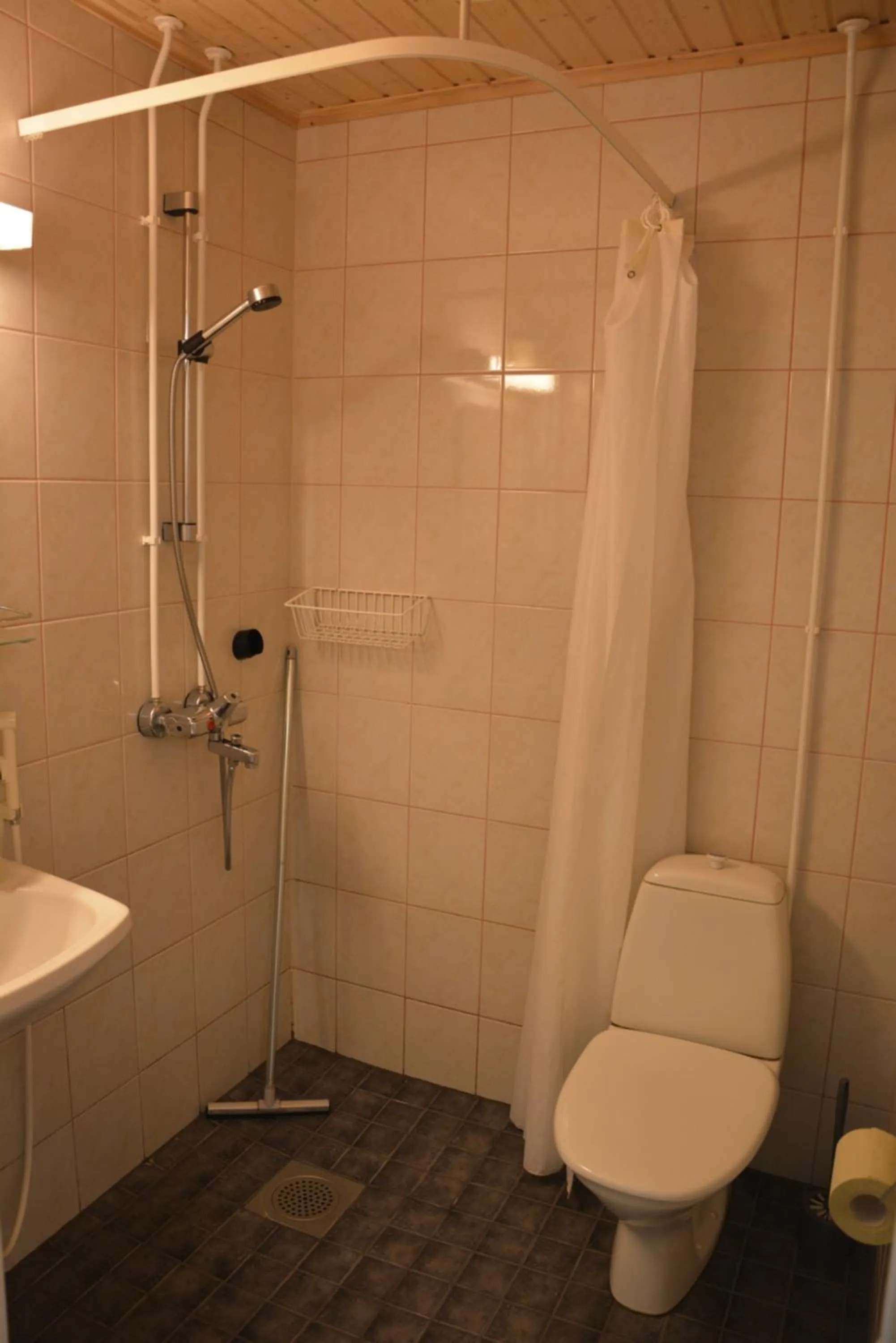 Bathroom in FolkiaCenter Gästhem - Vieraskoti - Guesthouse