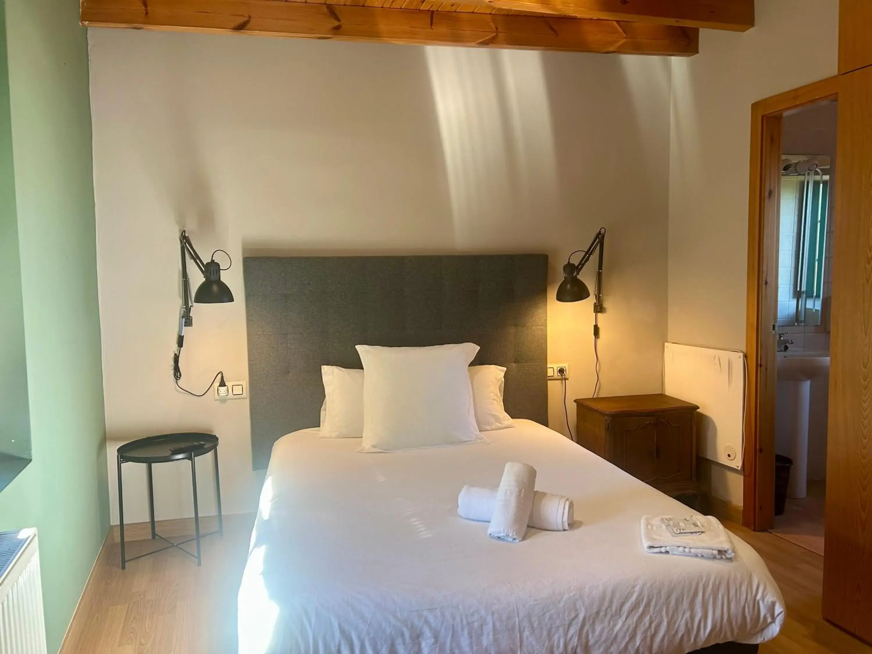 Single Room in Casa Bolboreta by Unusual Hotels Single Room in Casa Bolboreta by Unusual Hotels