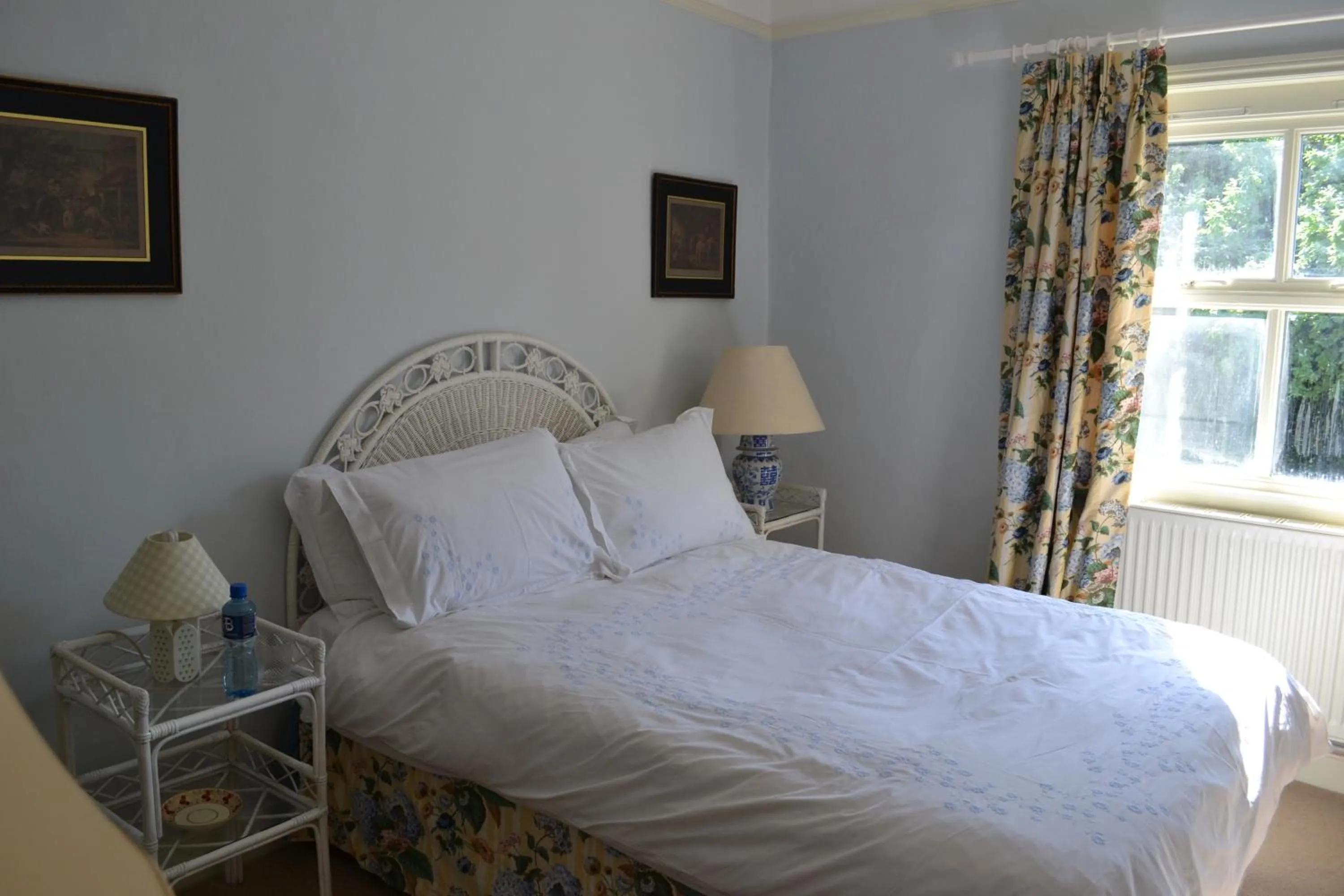Bedroom in Hedingham Old Pottery