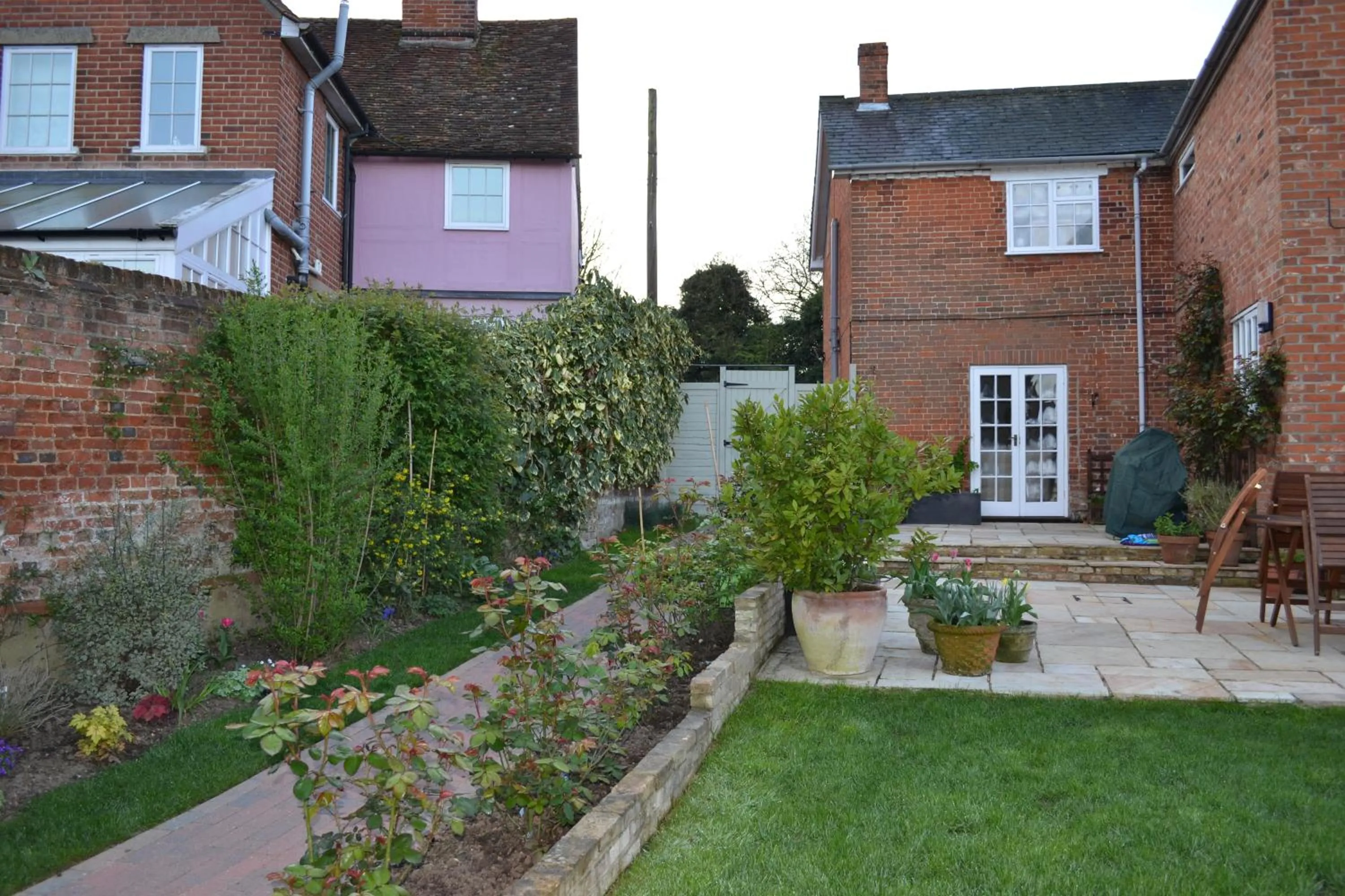 Garden in Hedingham Old Pottery