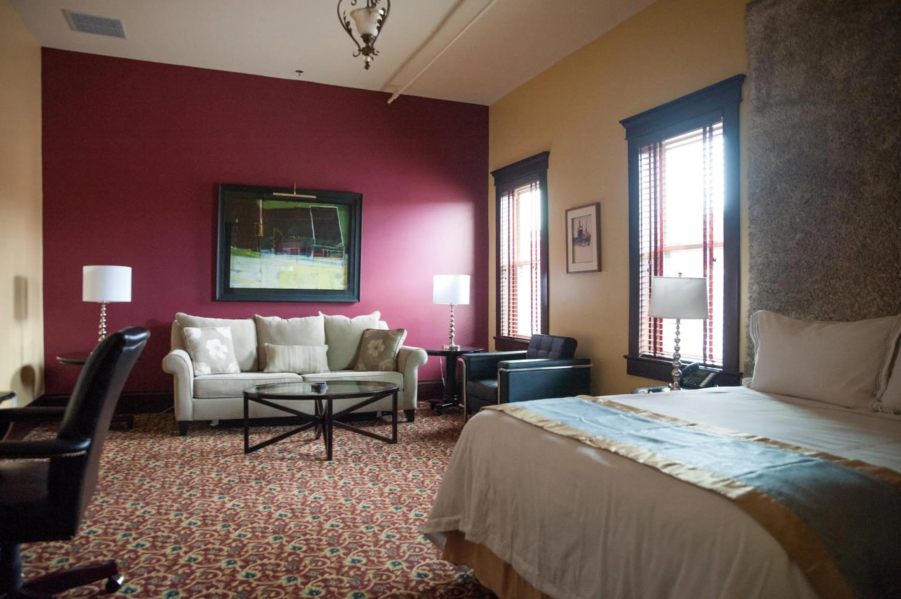 Bed in The Hackett Hotel