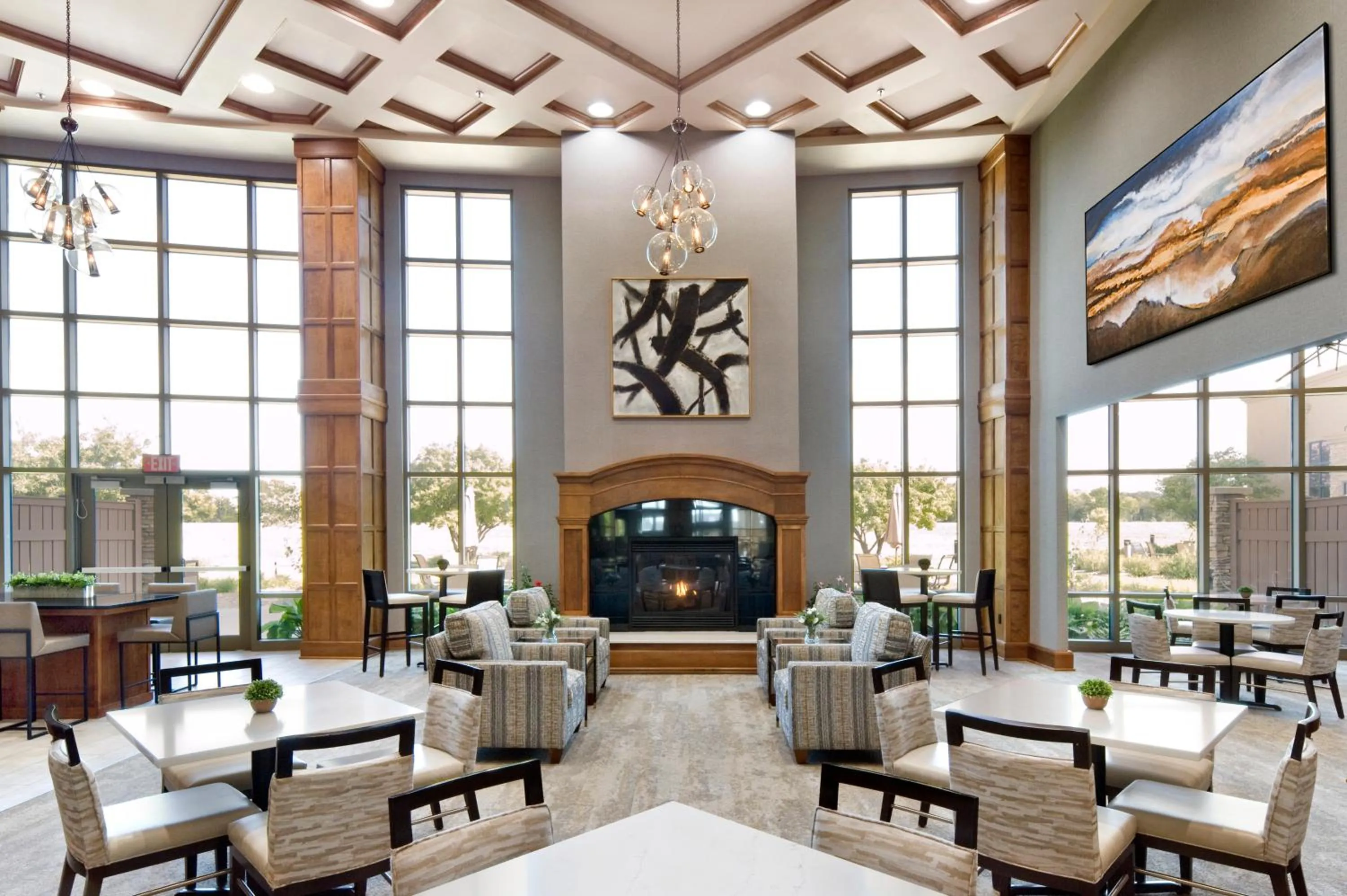 Seating area in ClubHouse Hotel Sioux Falls