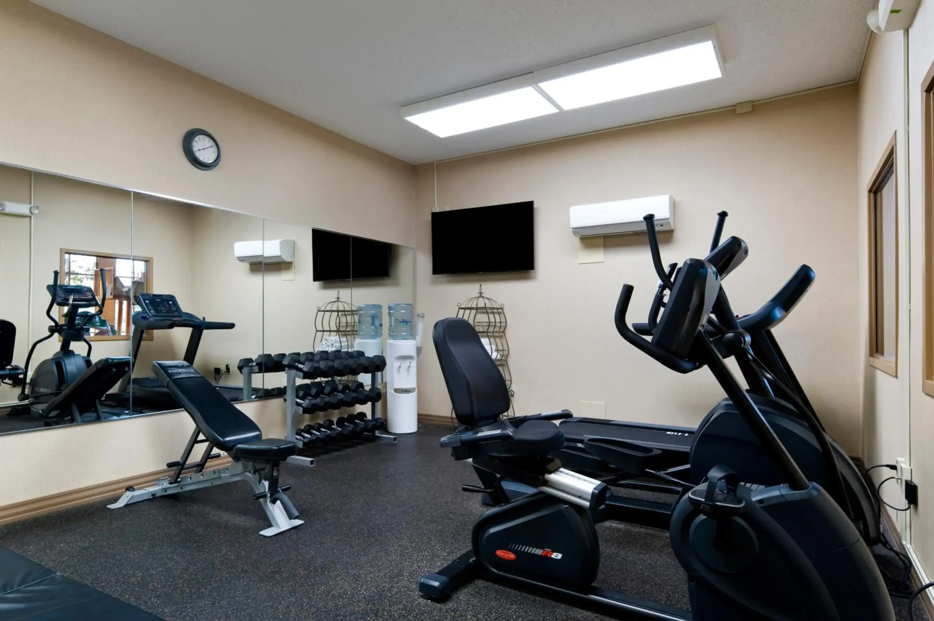Fitness centre/facilities in ClubHouse Hotel Sioux Falls Fitness centre/facilities in ClubHouse Hotel Sioux Falls