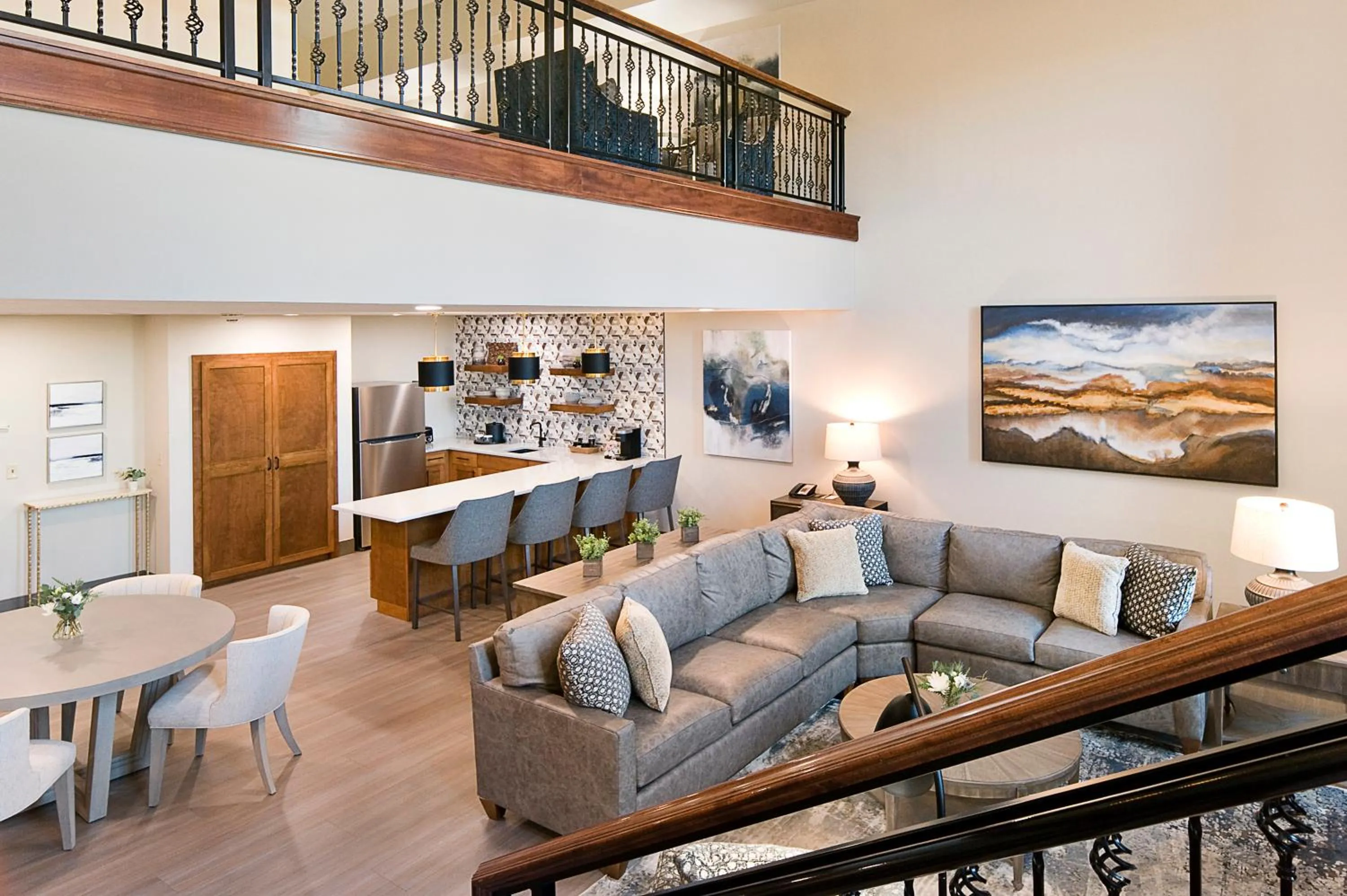 Kitchen or kitchenette in ClubHouse Hotel Sioux Falls