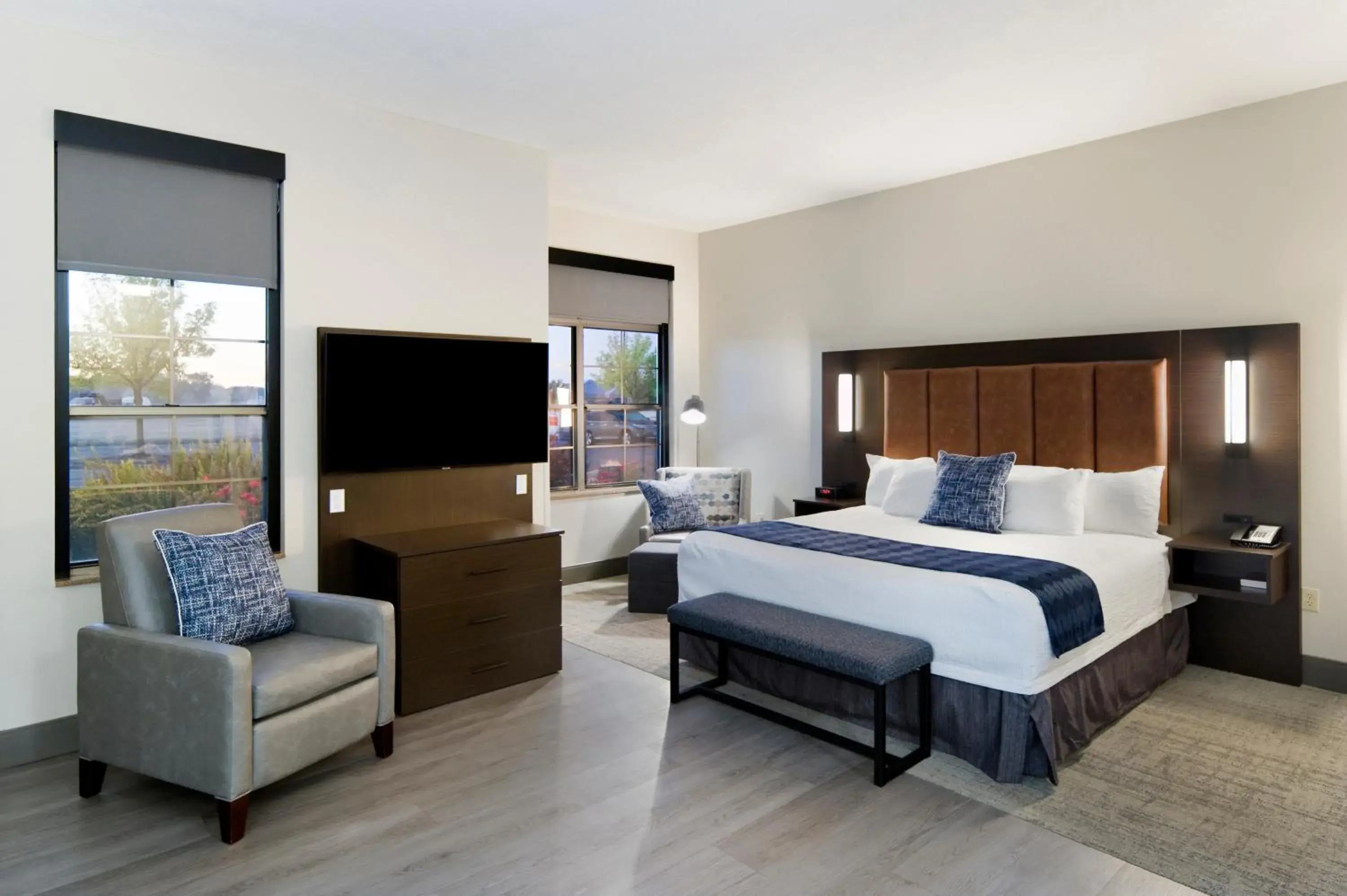 Photo of the whole room, Bed in ClubHouse Hotel Sioux Falls Photo of the whole room, Bed in ClubHouse Hotel Sioux Falls