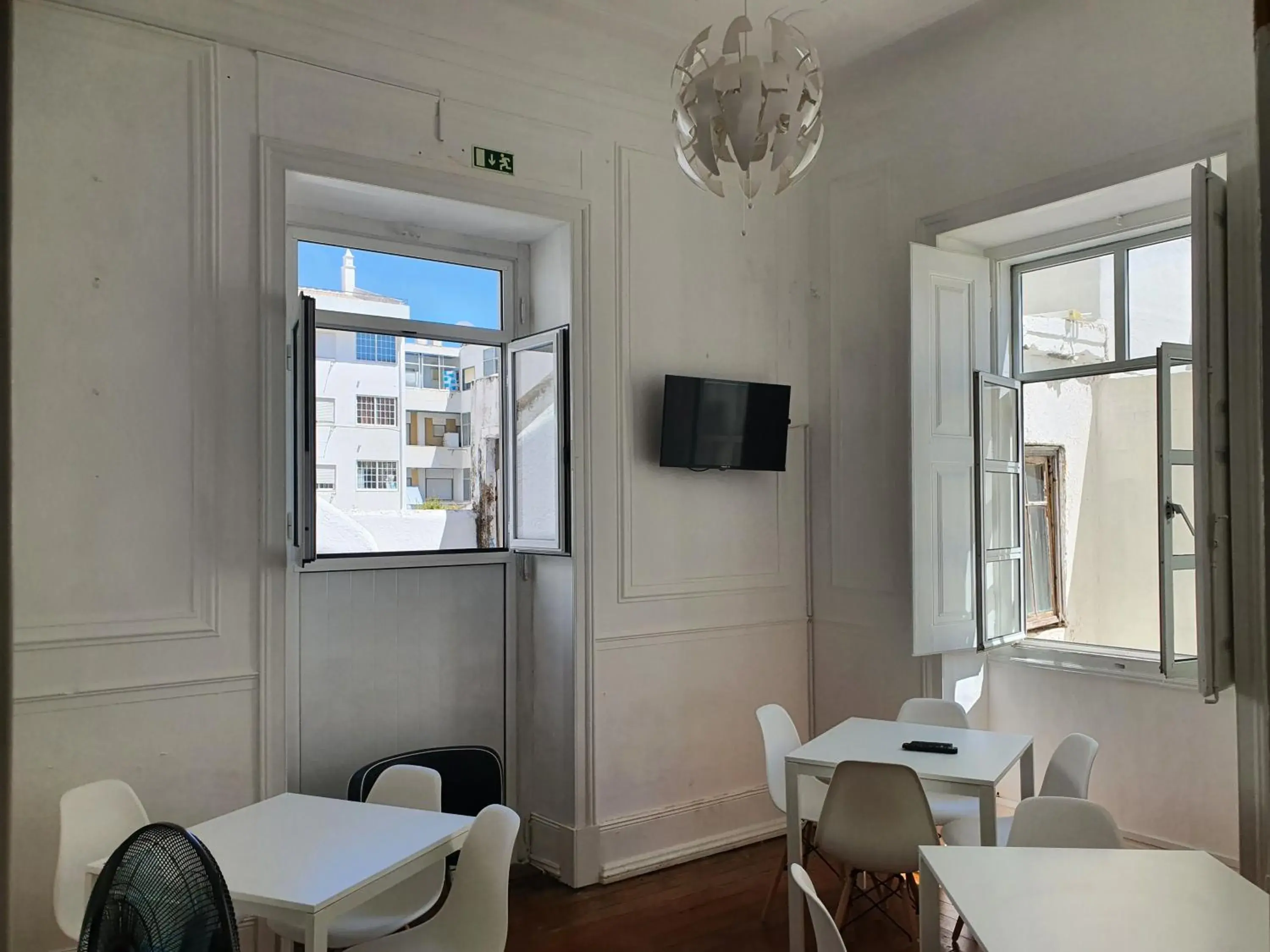 Living room in Baixa Terrace Hostel Living room in Baixa Terrace Hostel