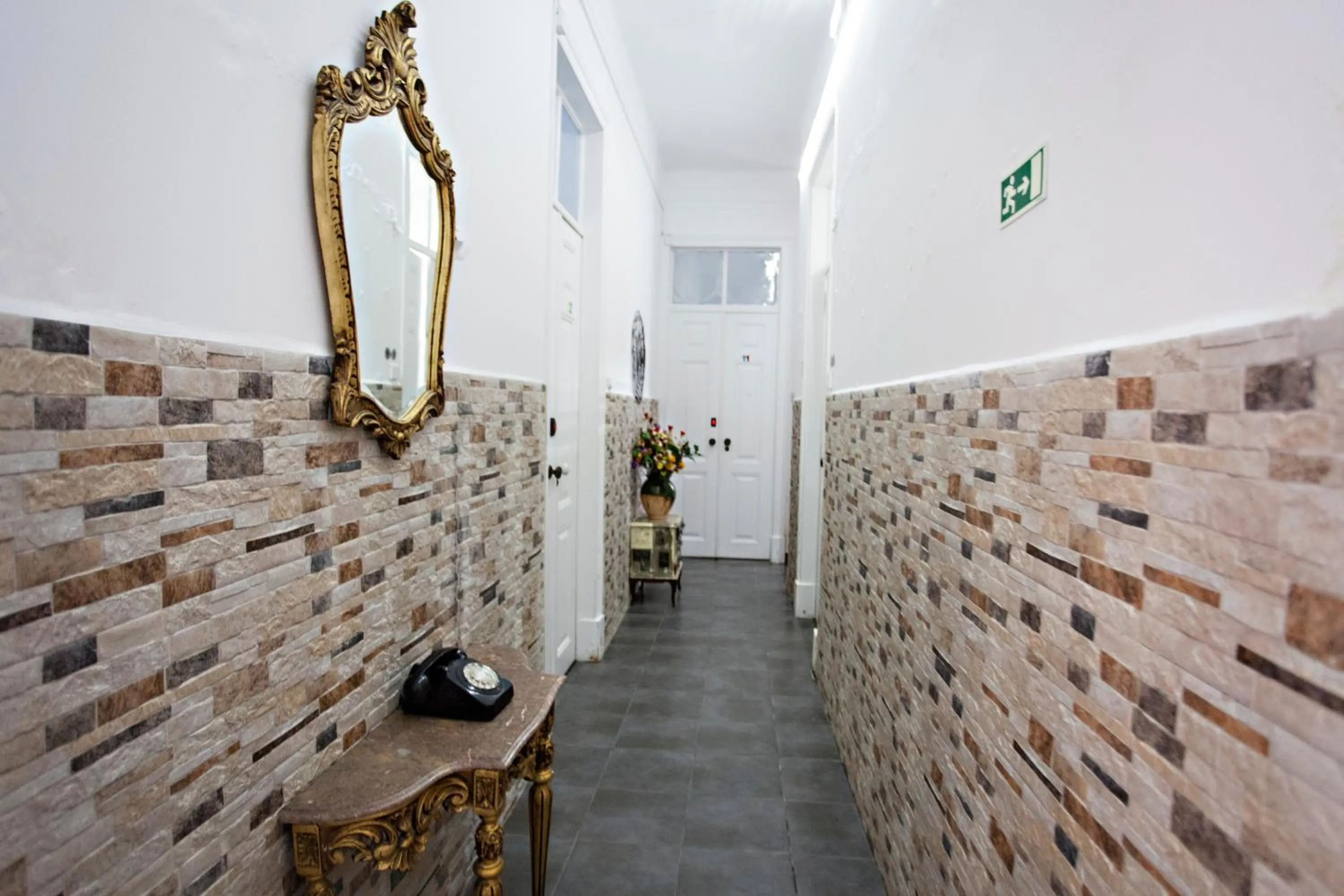 Decorative detail in Baixa Terrace Hostel