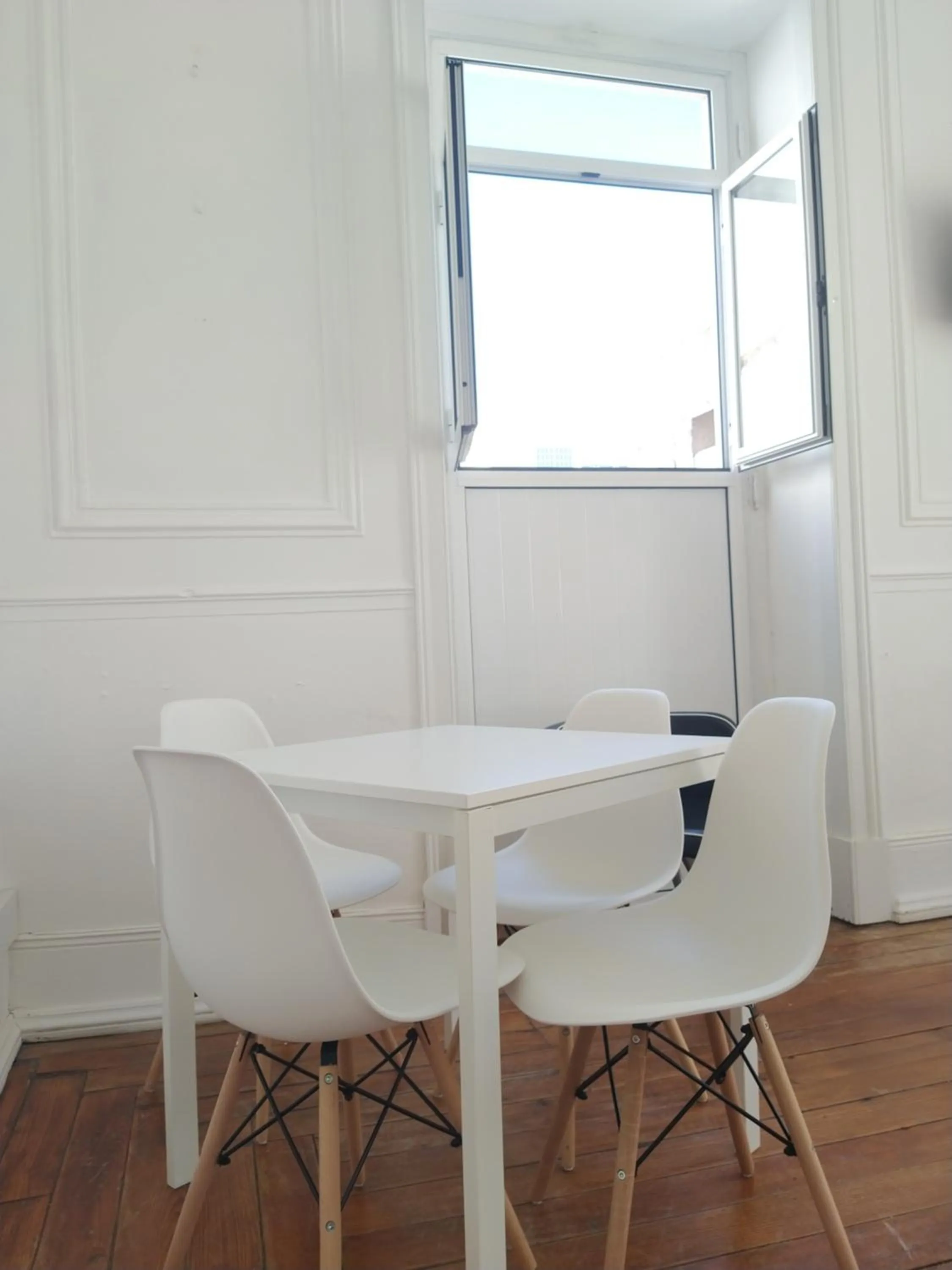 Living room in Baixa Terrace Hostel