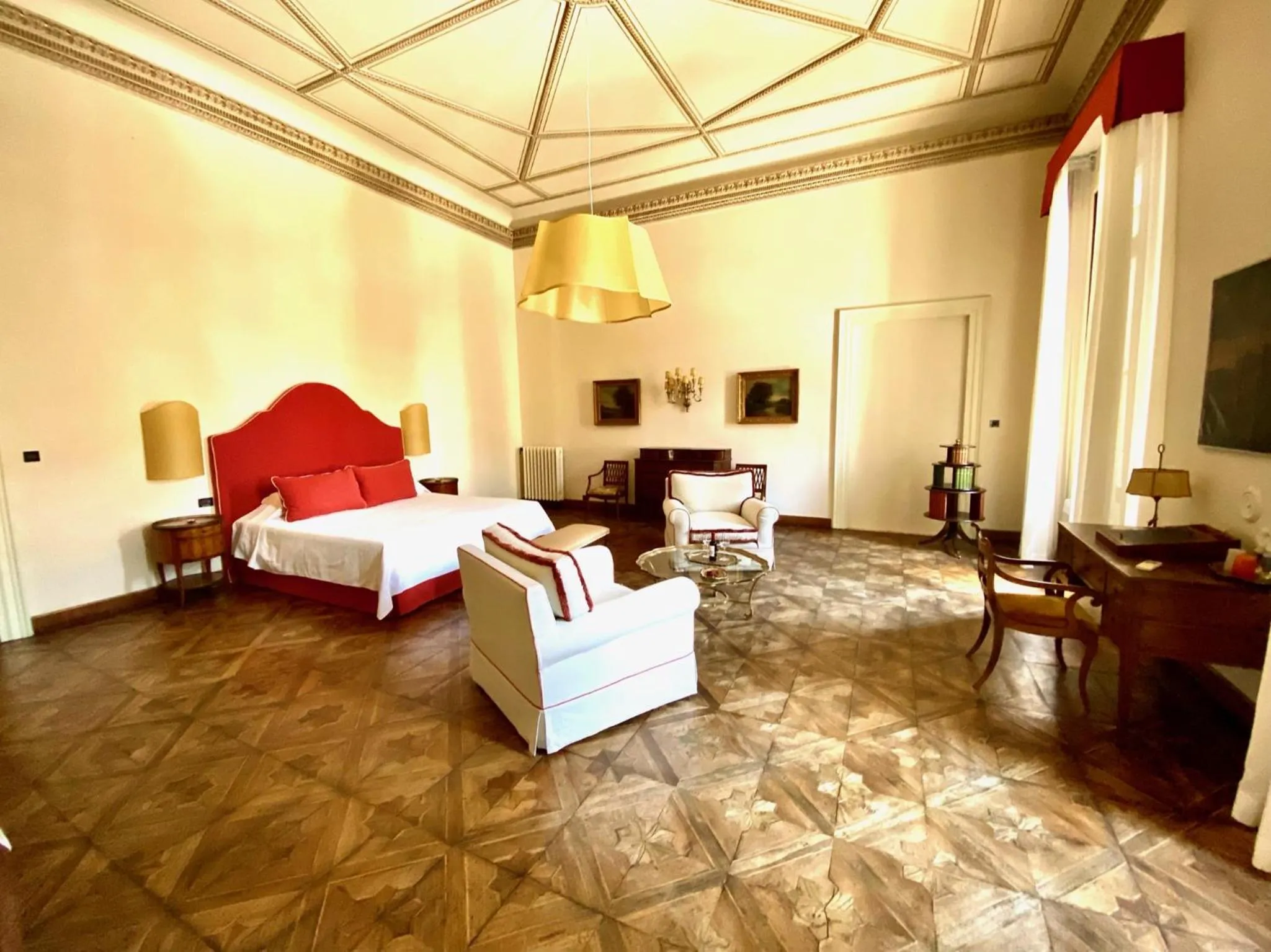 Photo of the whole room, Bed in Palazzo Mantua Benavides Suites & Apartments