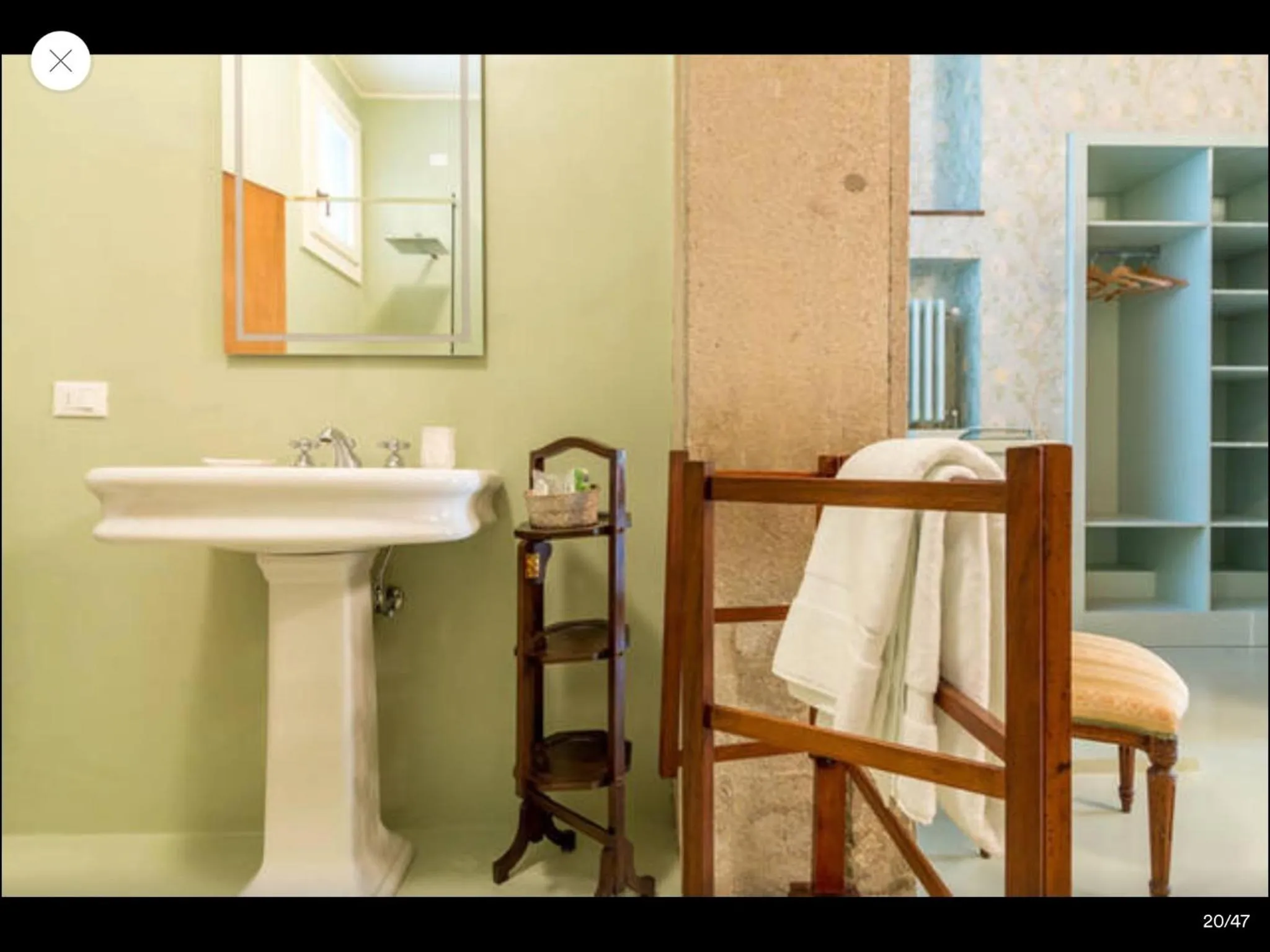 Bathroom in Palazzo Mantua Benavides Suites & Apartments