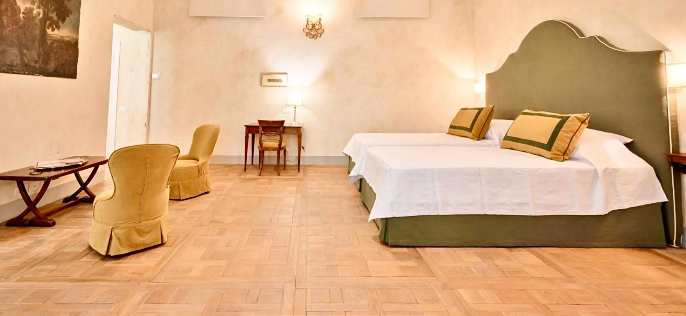 Bedroom, Bed in Palazzo Mantua Benavides Suites & Apartments