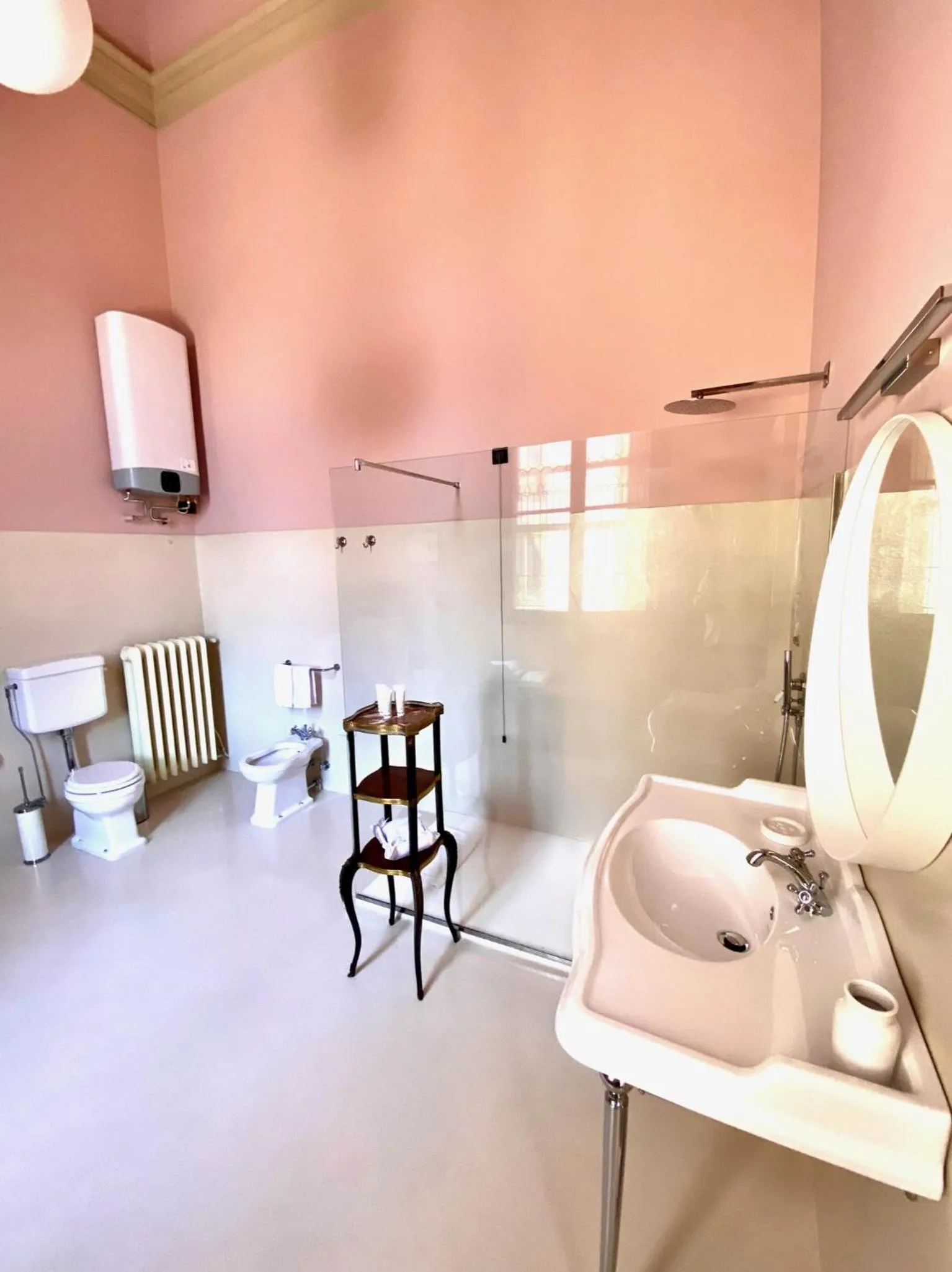 Bathroom in Palazzo Mantua Benavides Suites & Apartments