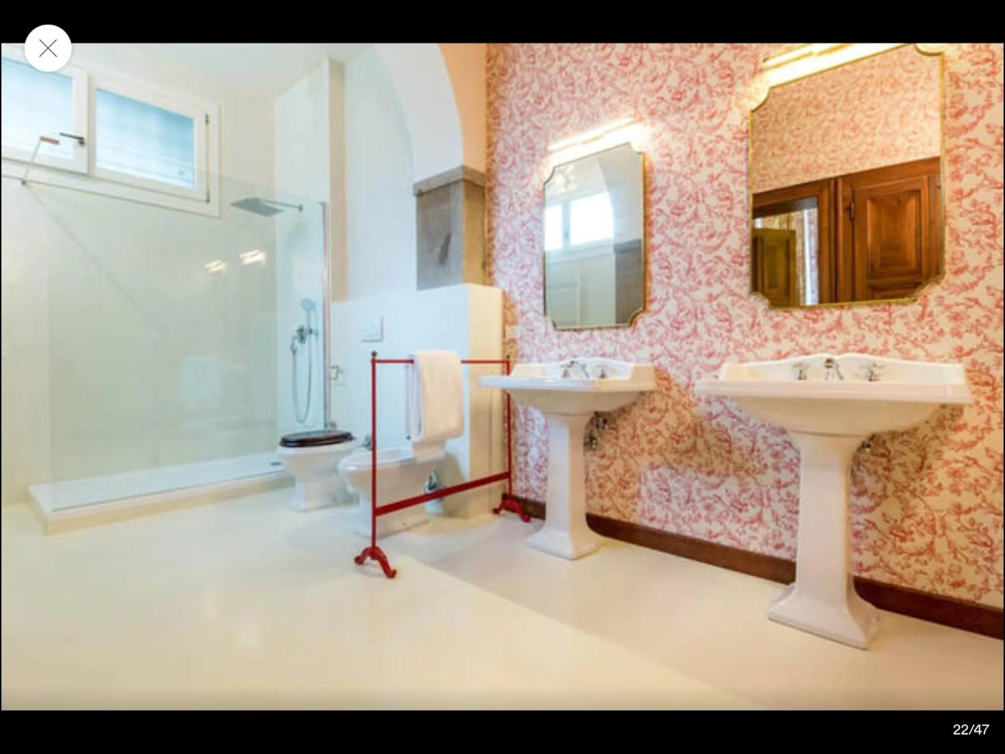 Bathroom in Palazzo Mantua Benavides Suites & Apartments
