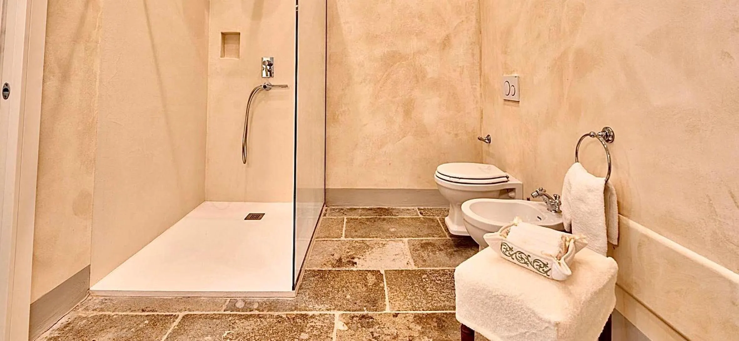 Palazzo Mantua Benavides Suites & Apartments