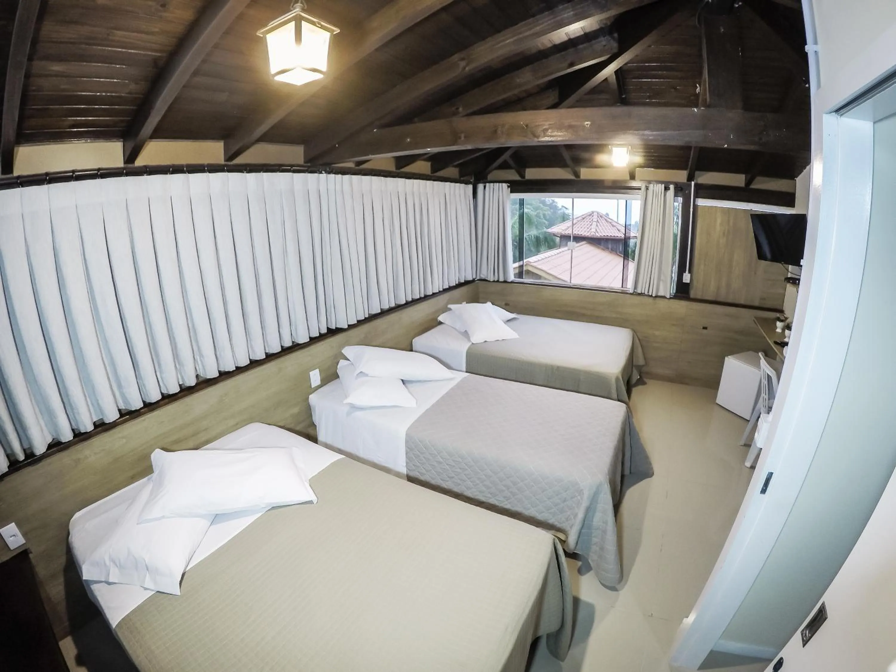 Hotel Guerra - Pousada Montebelo