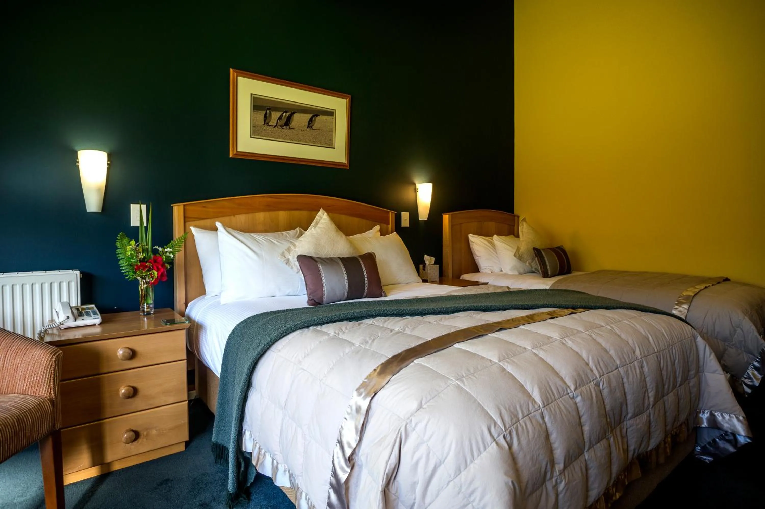 Double or Twin Room with Rainforest View in Wilderness Lodge Lake Moeraki