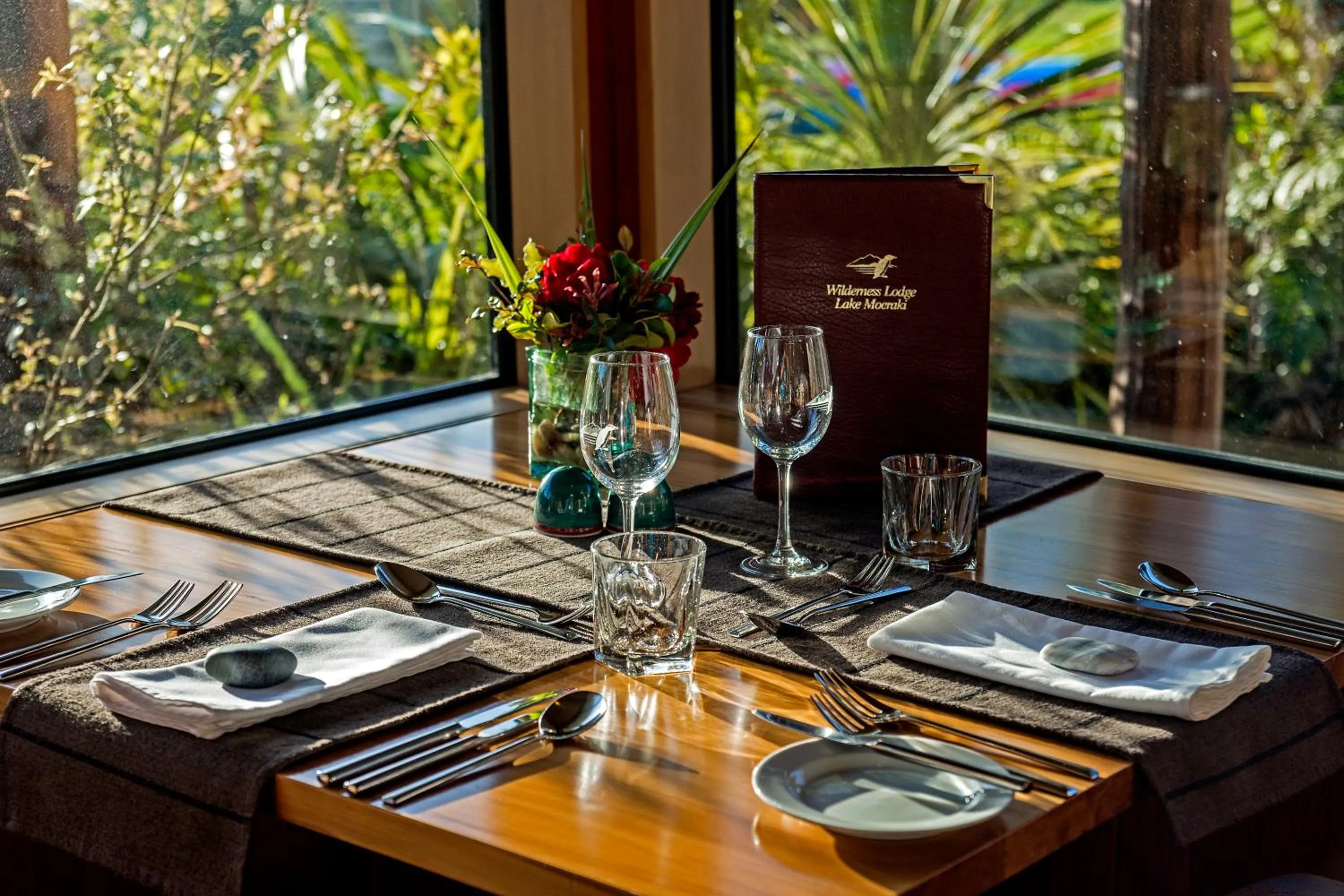 Wilderness Lodge Lake Moeraki