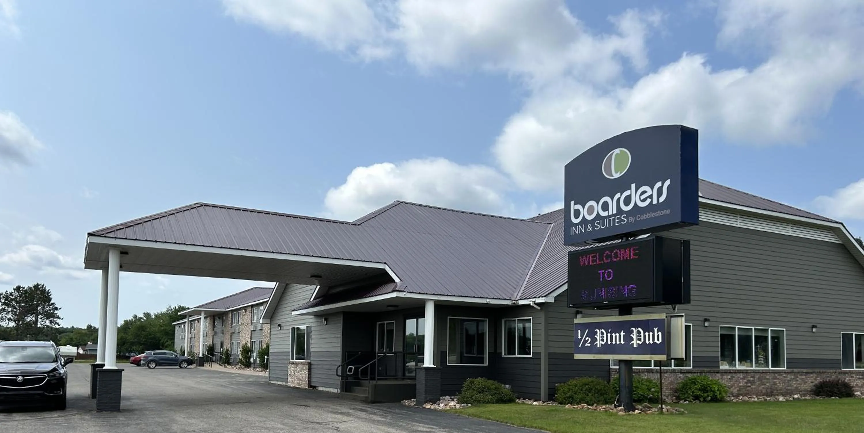 Street view in Boarders Inn & Suites by Cobblestone Hotels - Munising
