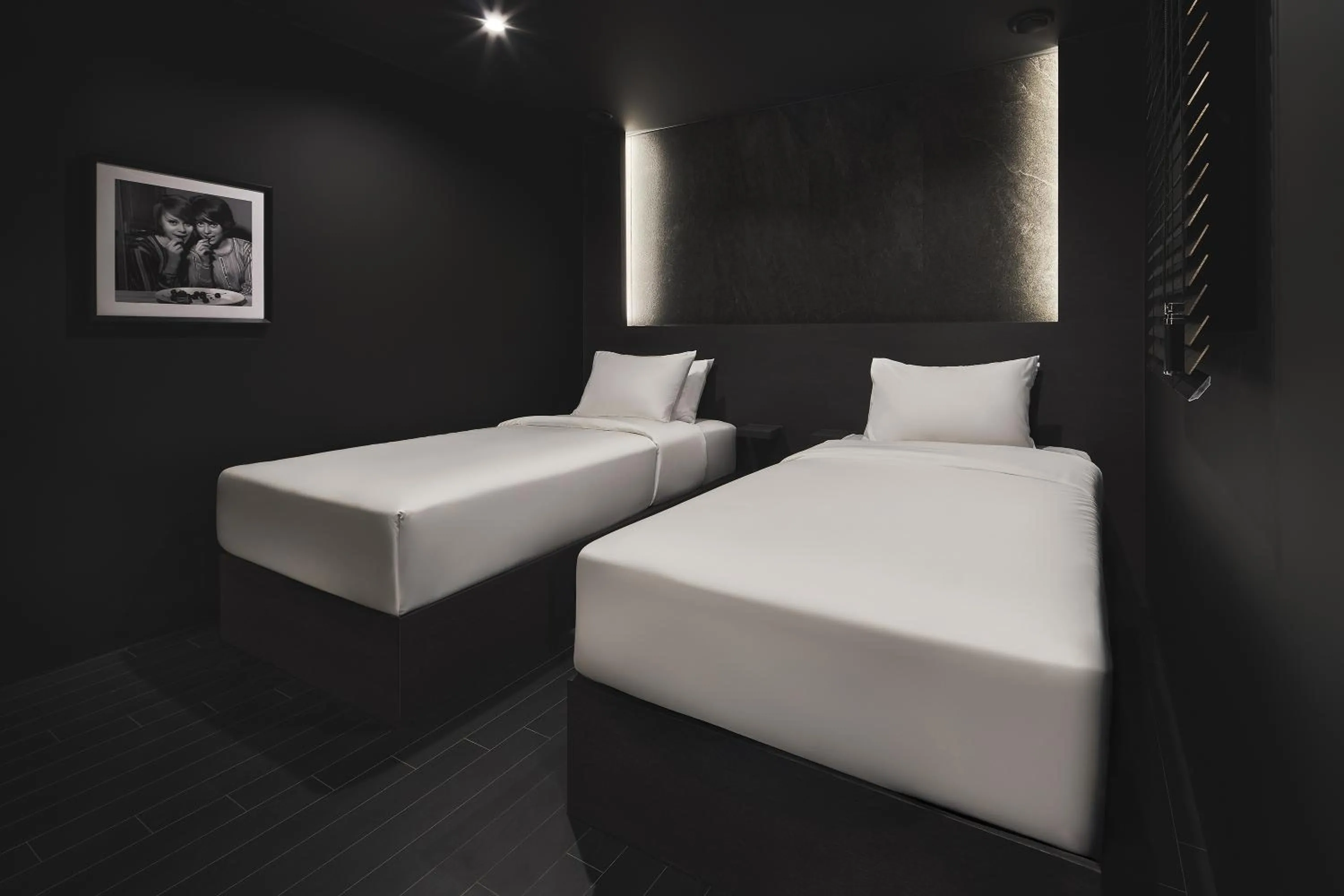 Superior Twin Room in Guwol Hotel Jongno Ikseon
