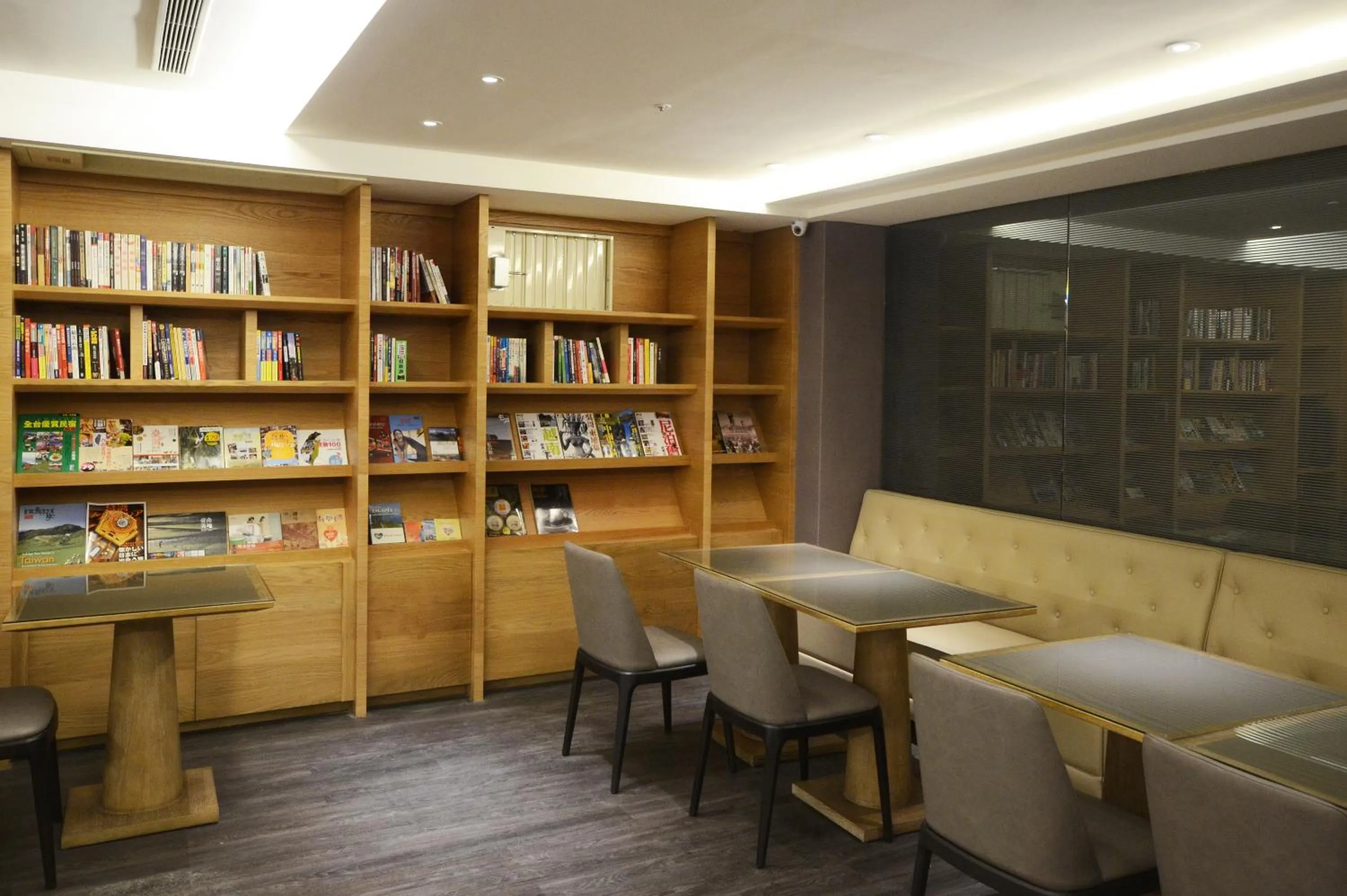 Library in Shiny Ocean Hotel