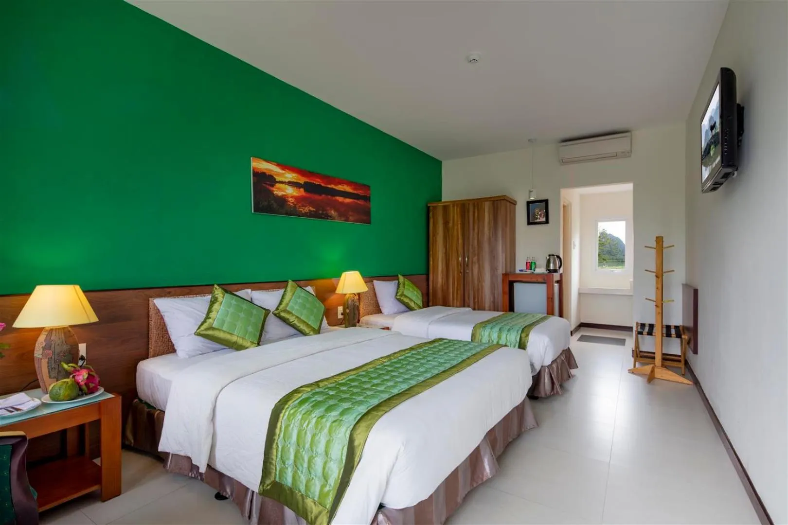 Bed in Sai Gon Phong Nha Hotel