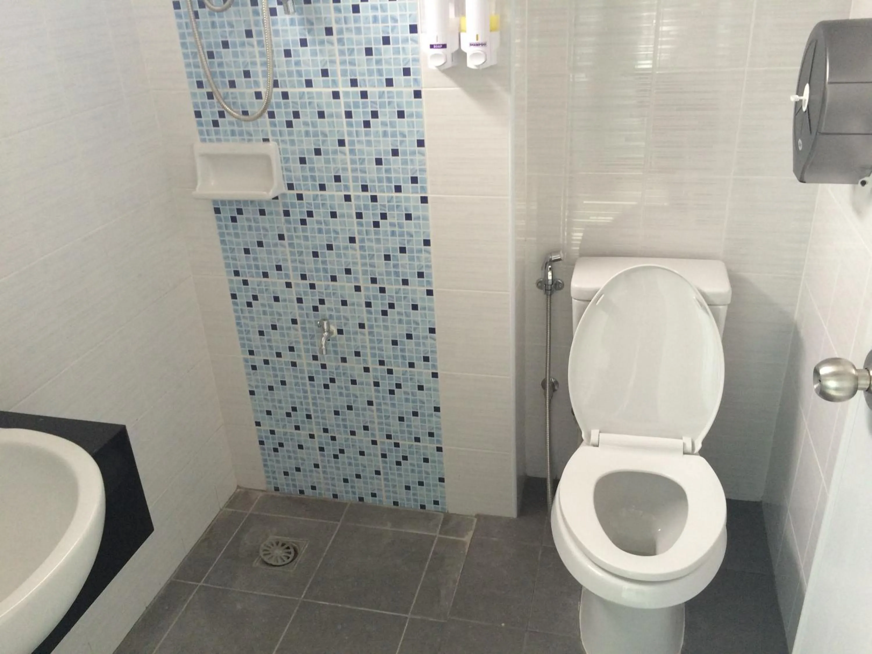 Bathroom in Sritrang Place