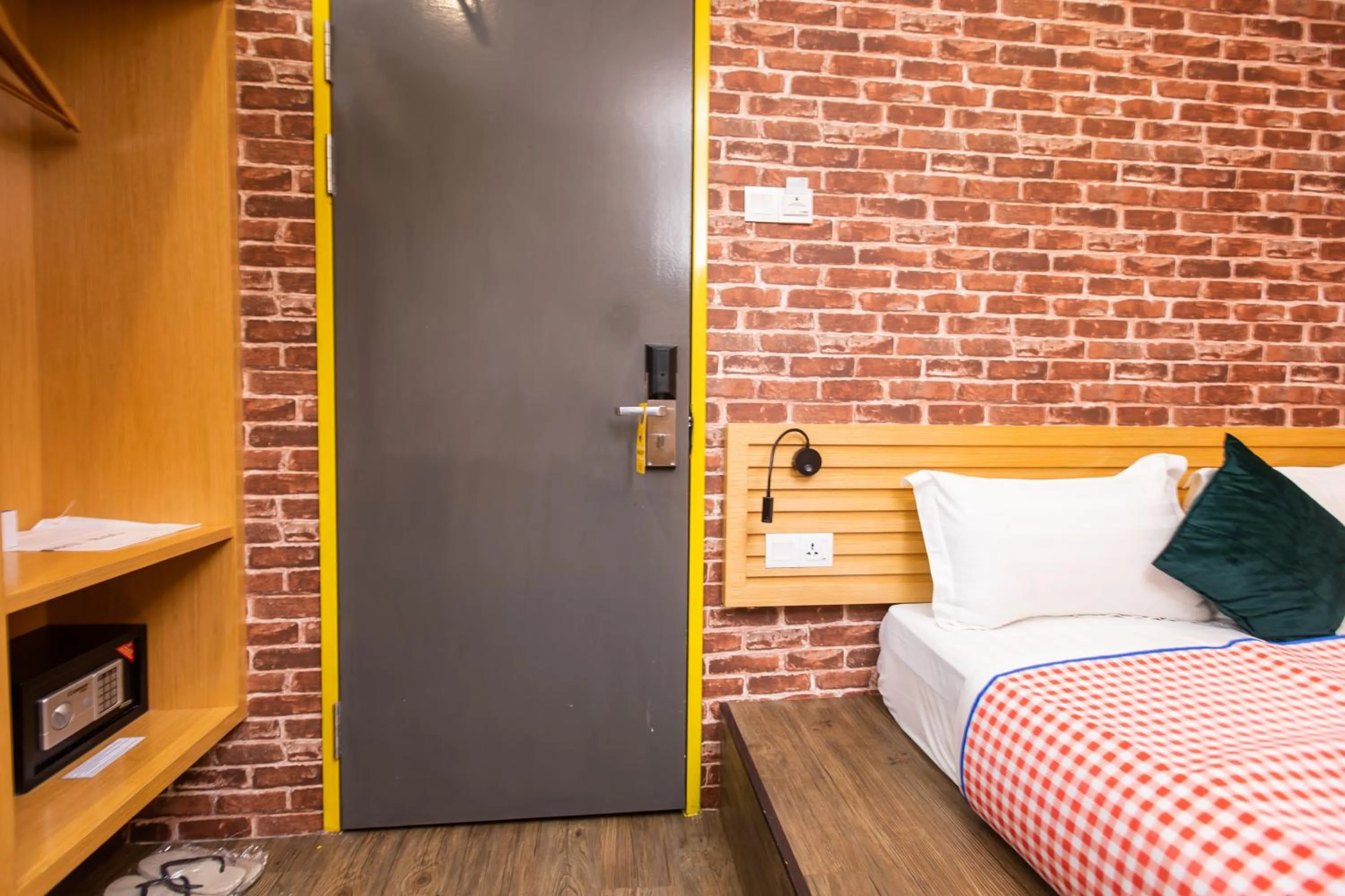 Bed in B Street Hotel