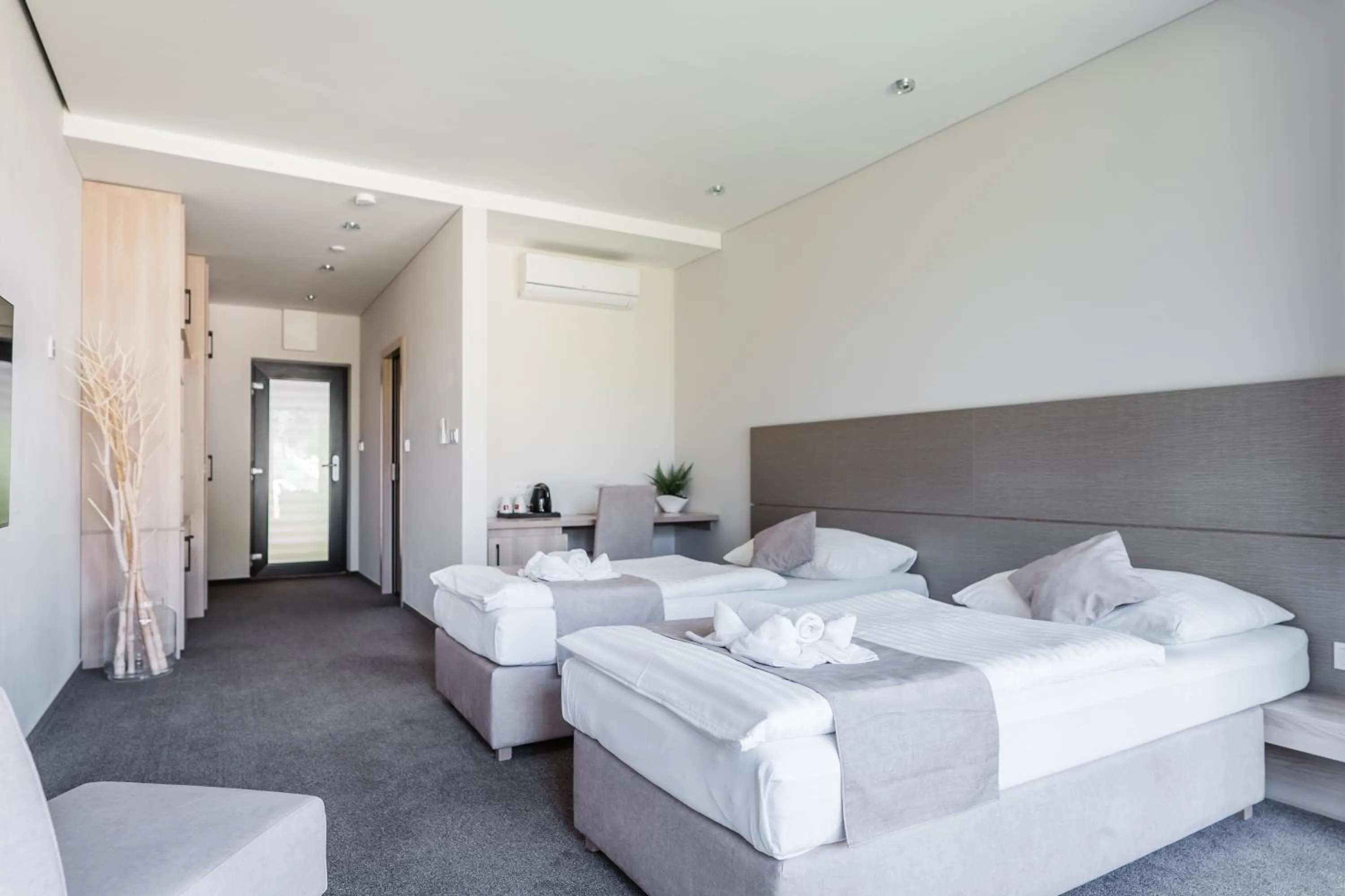 Bedroom, Bed in Hotel resort Lovecká bašta Strakonice