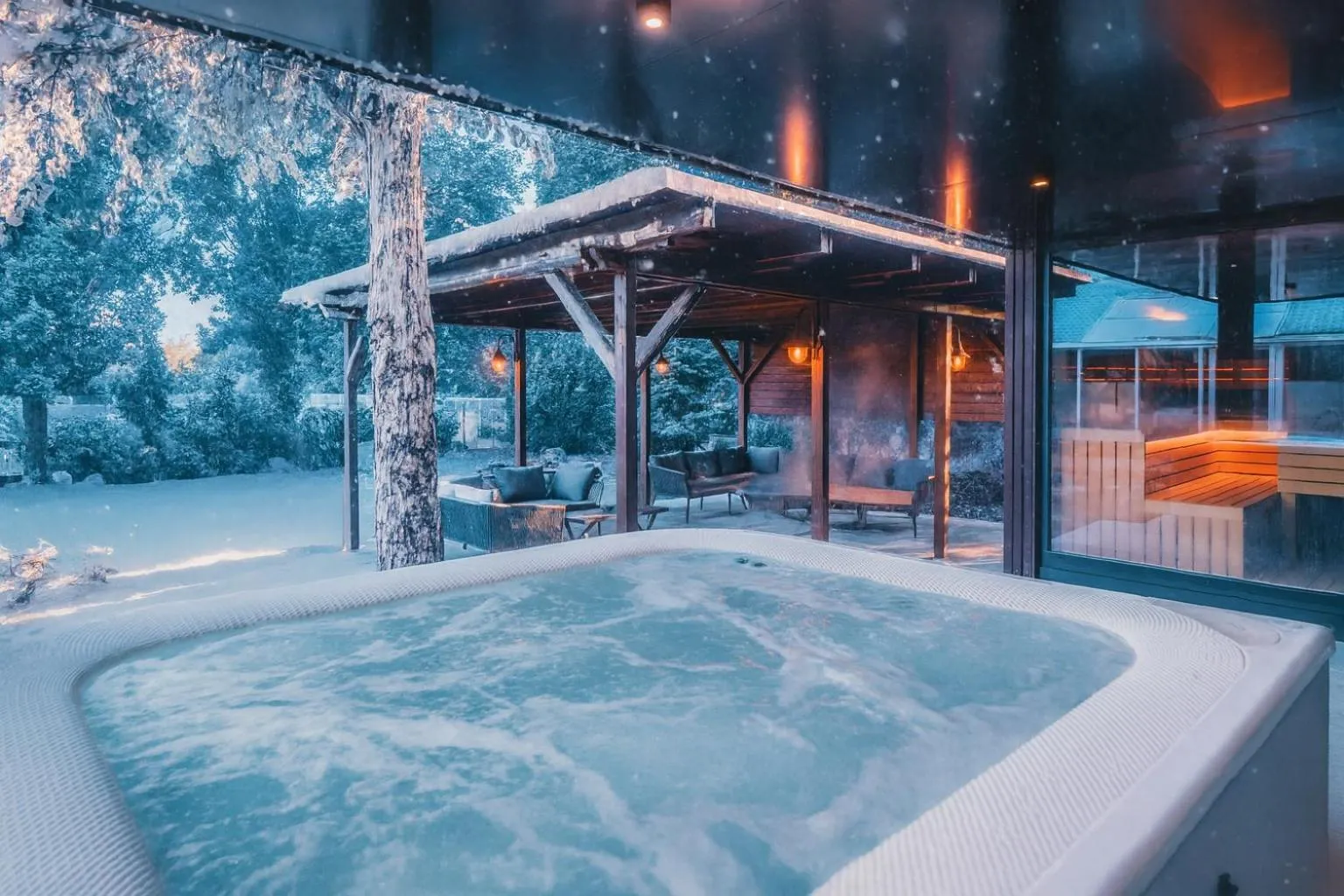 Hot Tub in Hotel resort Lovecká bašta Strakonice