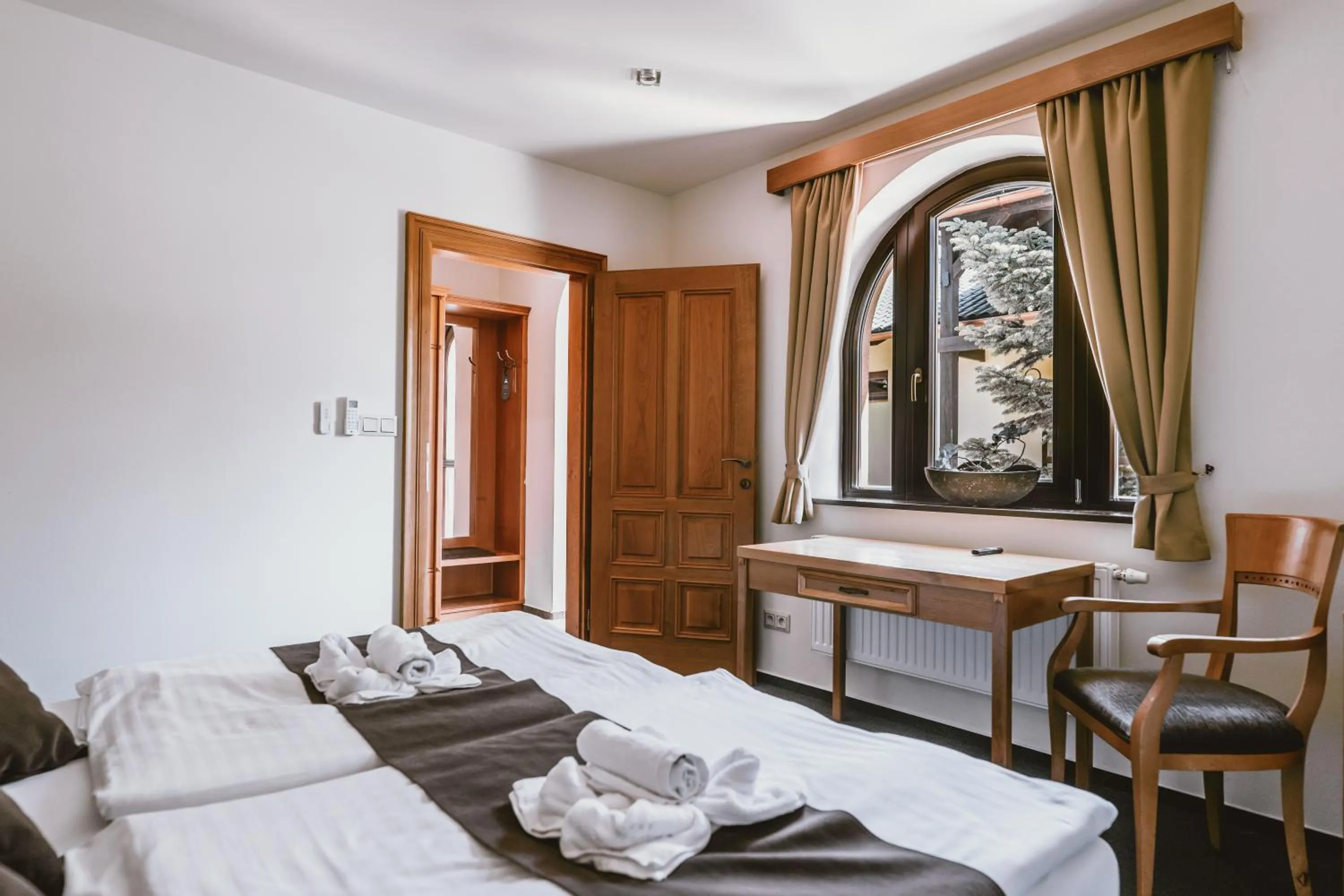 Bedroom, Bed in Hotel resort Lovecká bašta Strakonice