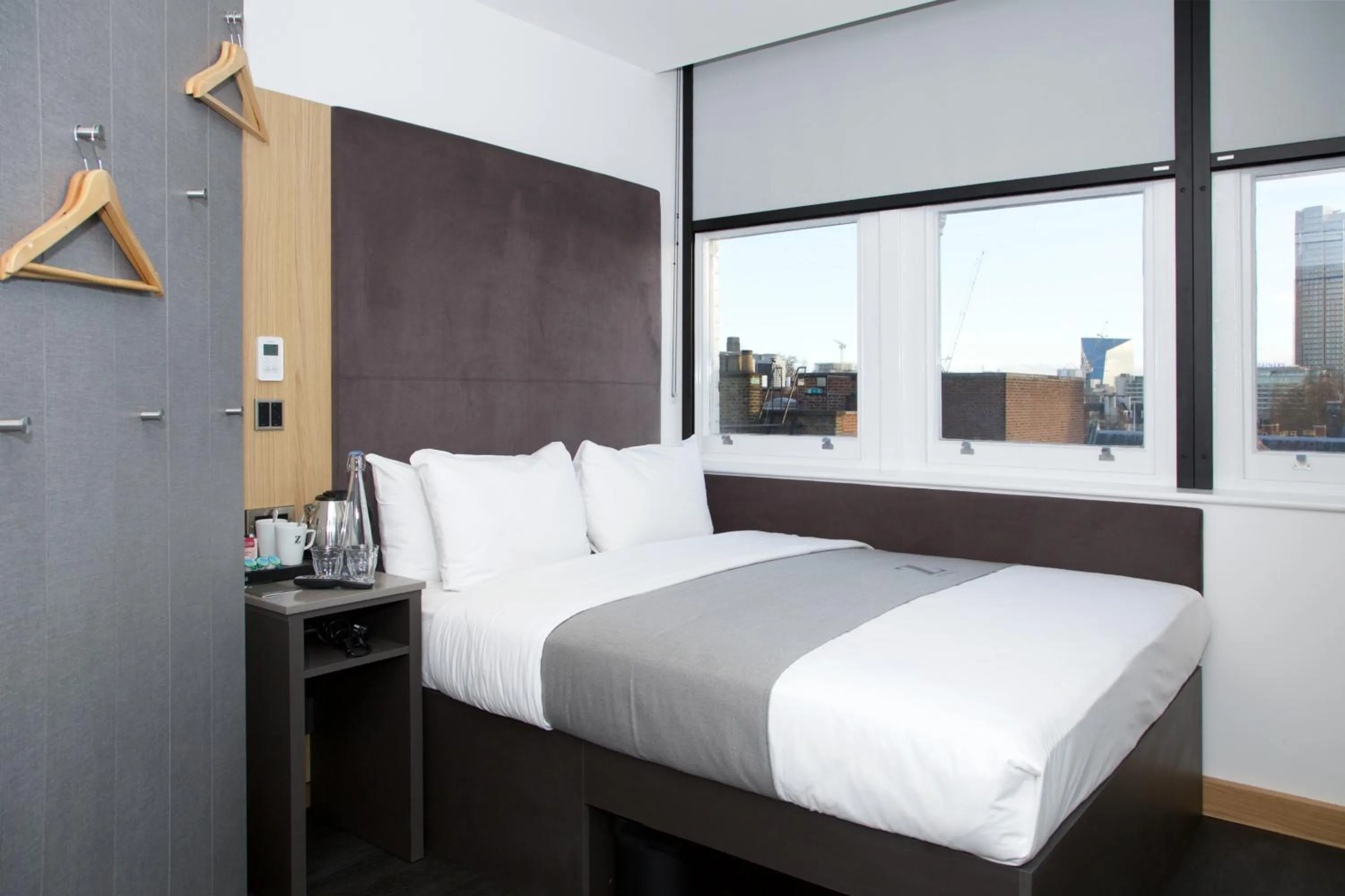 Bed in The Z Hotel City